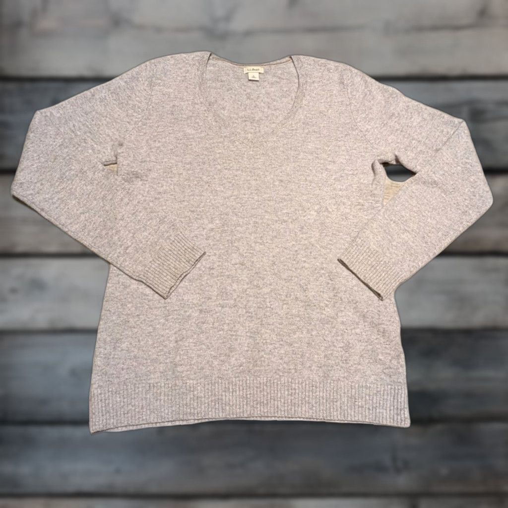 Vintage L.L. Bean Cashmere Pullover V-Neck Sweater Womens S Gray Preppy Long Sleeve Size S / US 4 / IT 40 - 1 Thumbnail