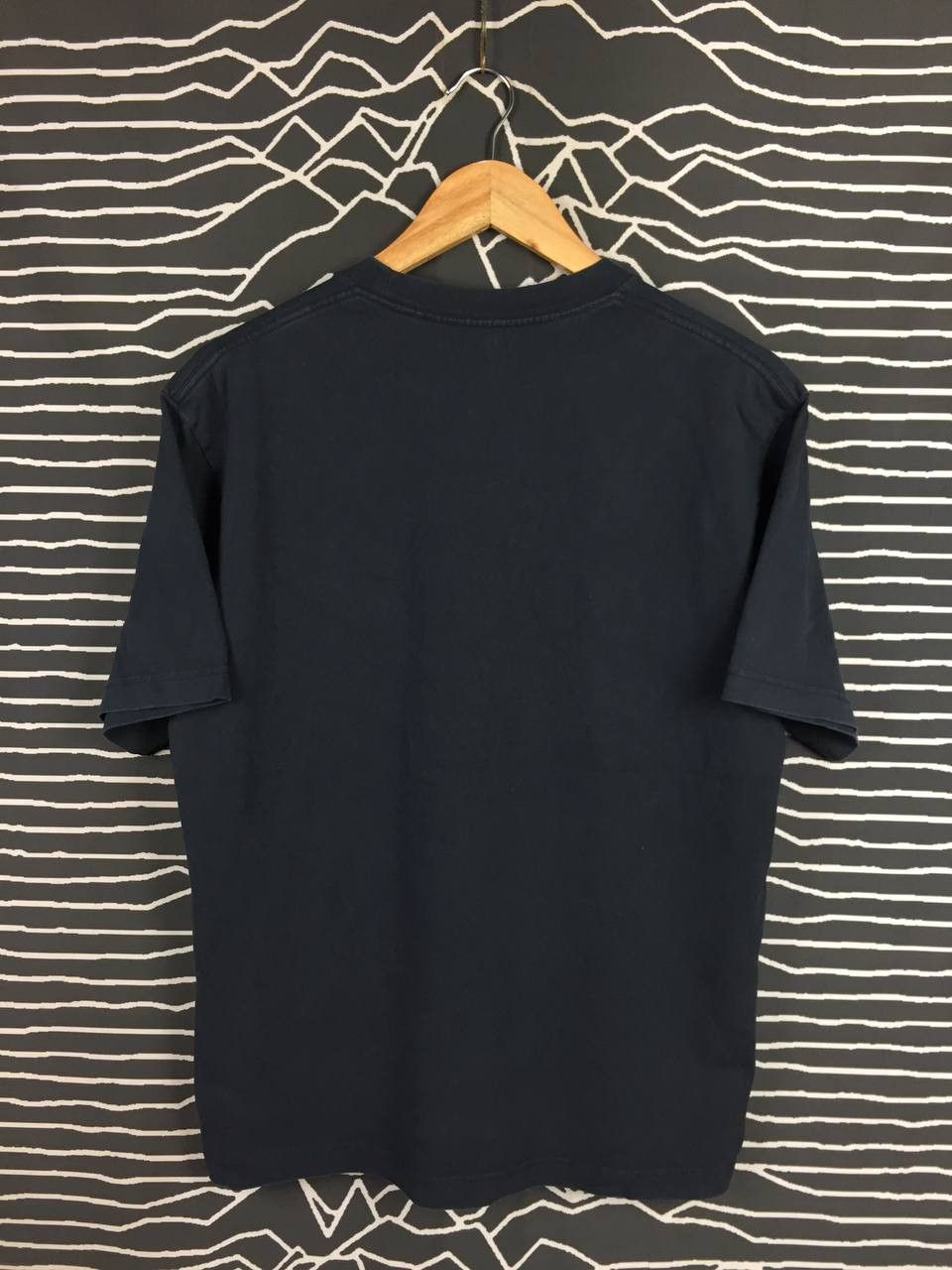Uniqlo Uniqlo Rough Trade The World of Record Stores Tee Size US S / EU 44-46 / 1 - 4 Thumbnail