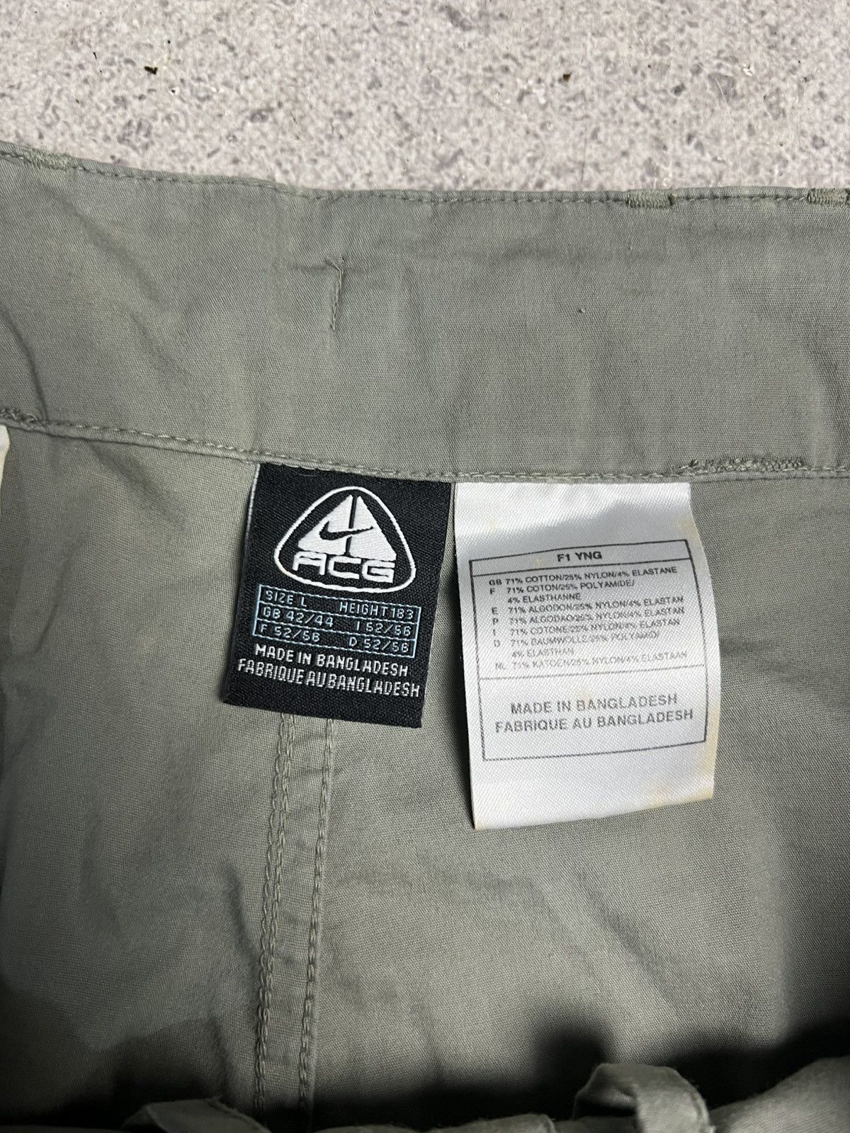 Nike ACG Vintage Nike Acg Cargo Pants Drill Nylon faded avangarde L Size US 35 - 6 Thumbnail