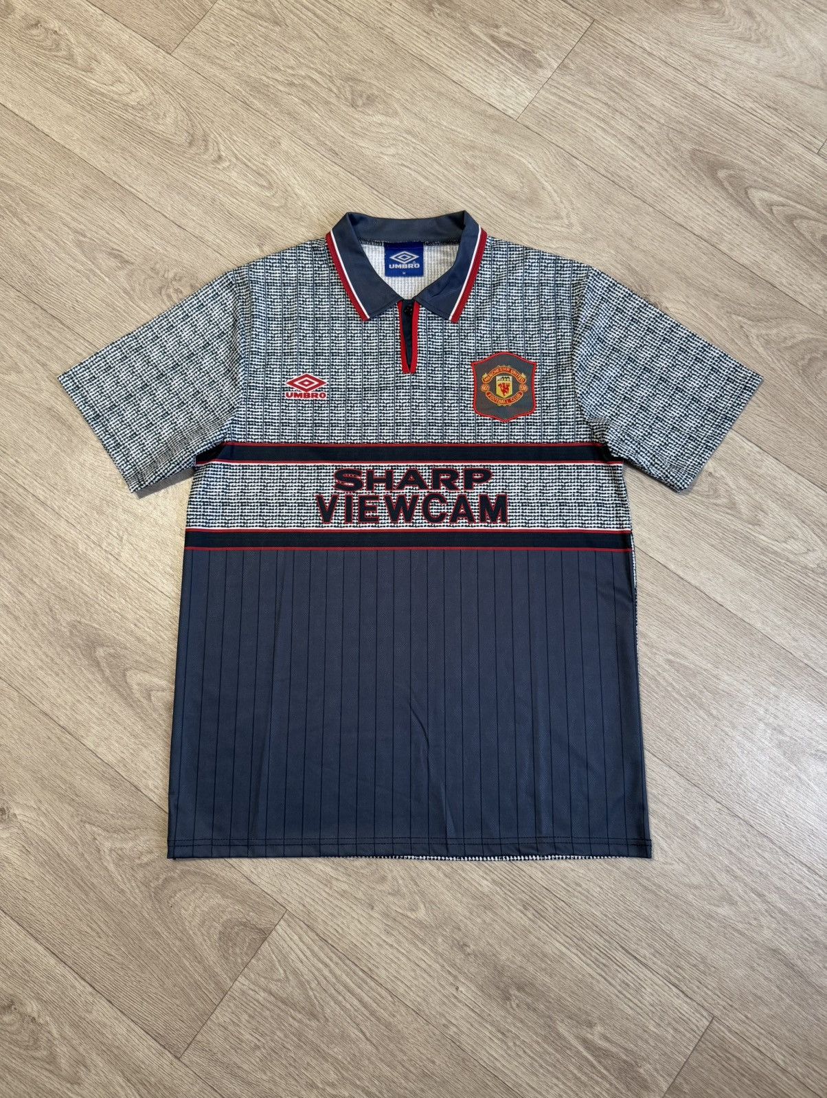 Vintage 🔷Vintage Umbro Manchester United 1995/96 Soccer jersey🔷 Size US M / EU 48-50 / 2 - 1 Thumbnail