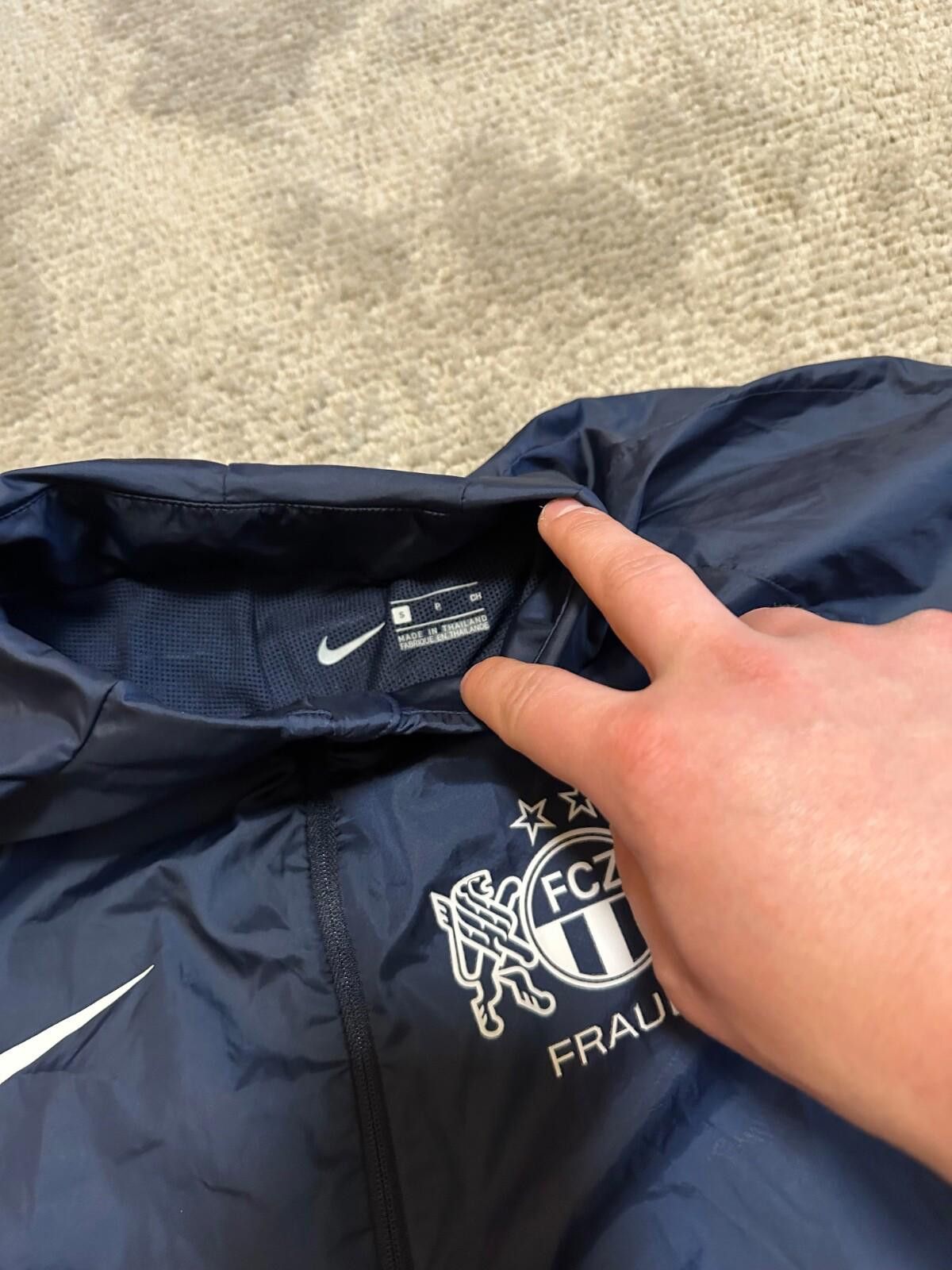 Nike Nike FC Zurich Training Top Jacket 1/4 Zip Sz S Size US S / EU 44-46 / 1 - 5 Thumbnail