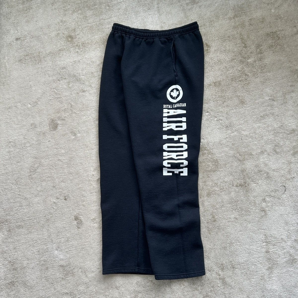 Russell Athletic Air Force Russell Athletic Army Sweatpants Size US 34 / EU 50 - 2 Thumbnail