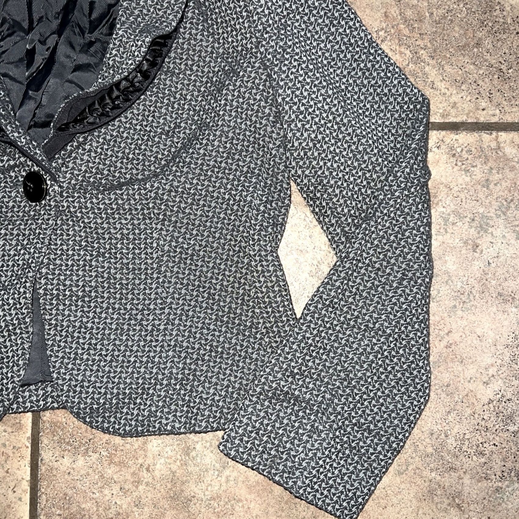 Armani Armani Collezioni Wool Blazer Womens Size 6 Italy - Regular Length Jacket Size M / US 6-8 / IT 42-44 - 3 Thumbnail