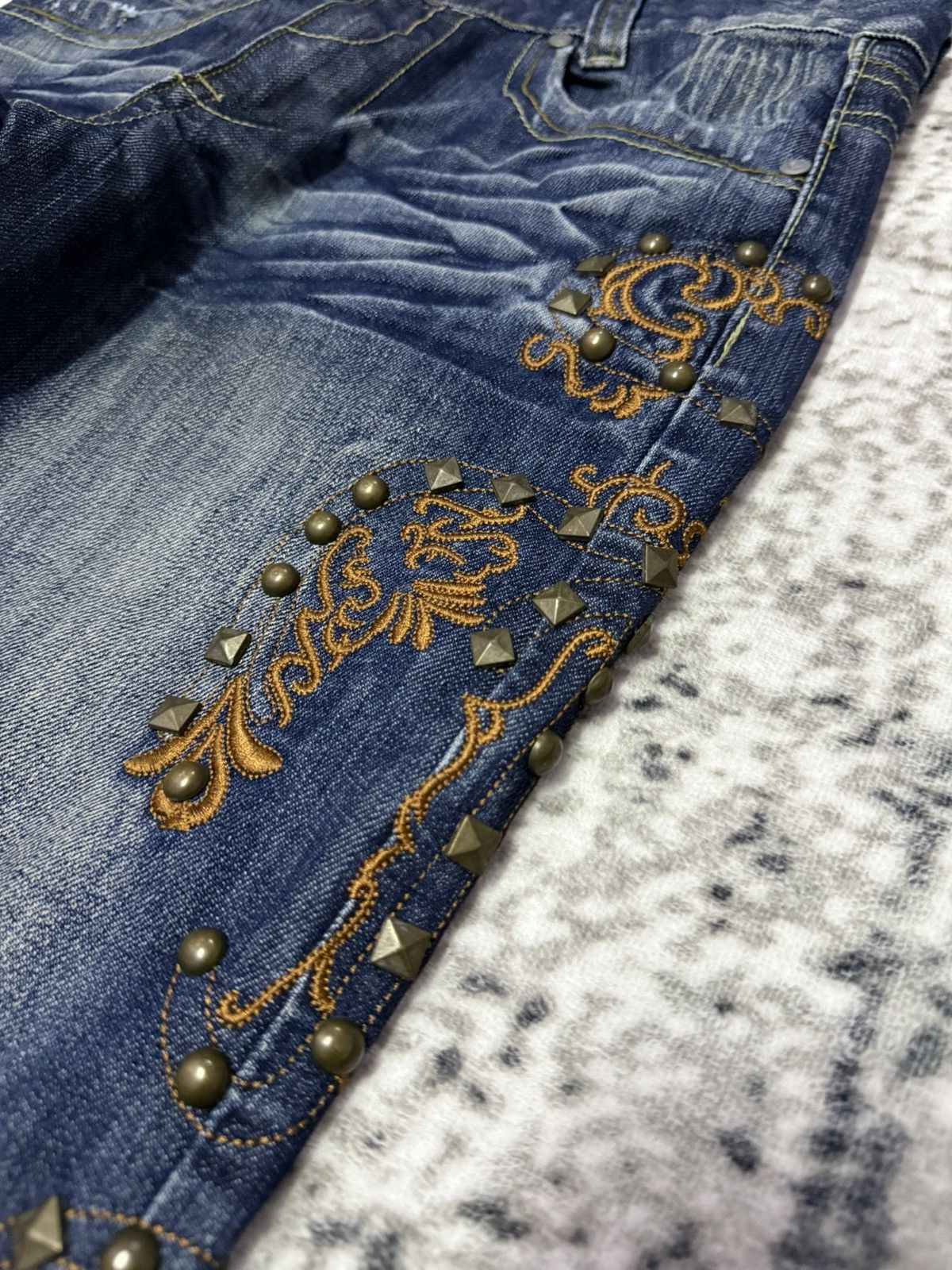 Japanese Brand Tornado Mart Style Studded Tribal Denim Japanese Brand Size US 30 / EU 46 - 5 Thumbnail