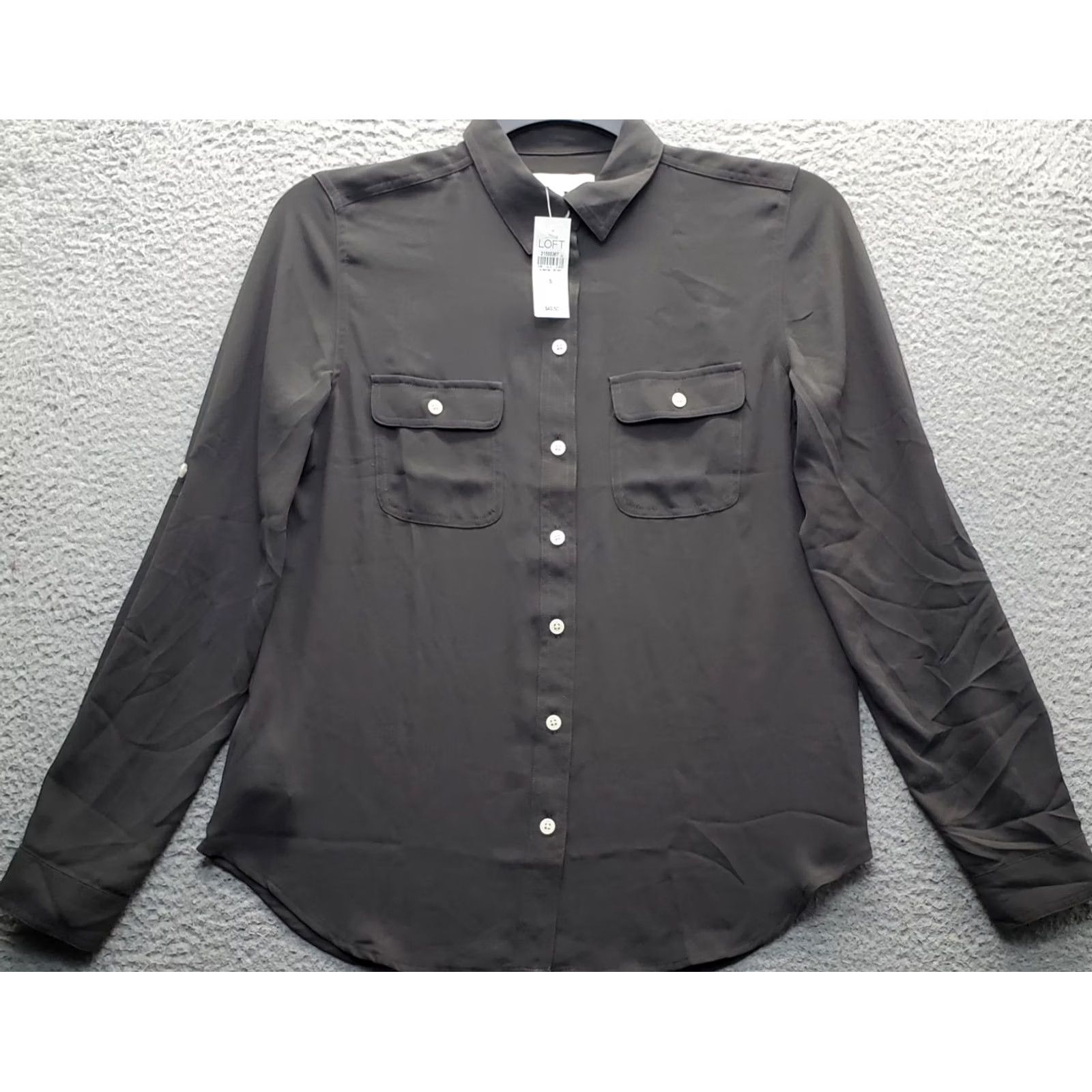Loft LOFT Shirt Womens S Gray Flap Pocket Roll Tab Sleeve Collared Button Up Size S / US 4 / IT 40 - 2 Thumbnail