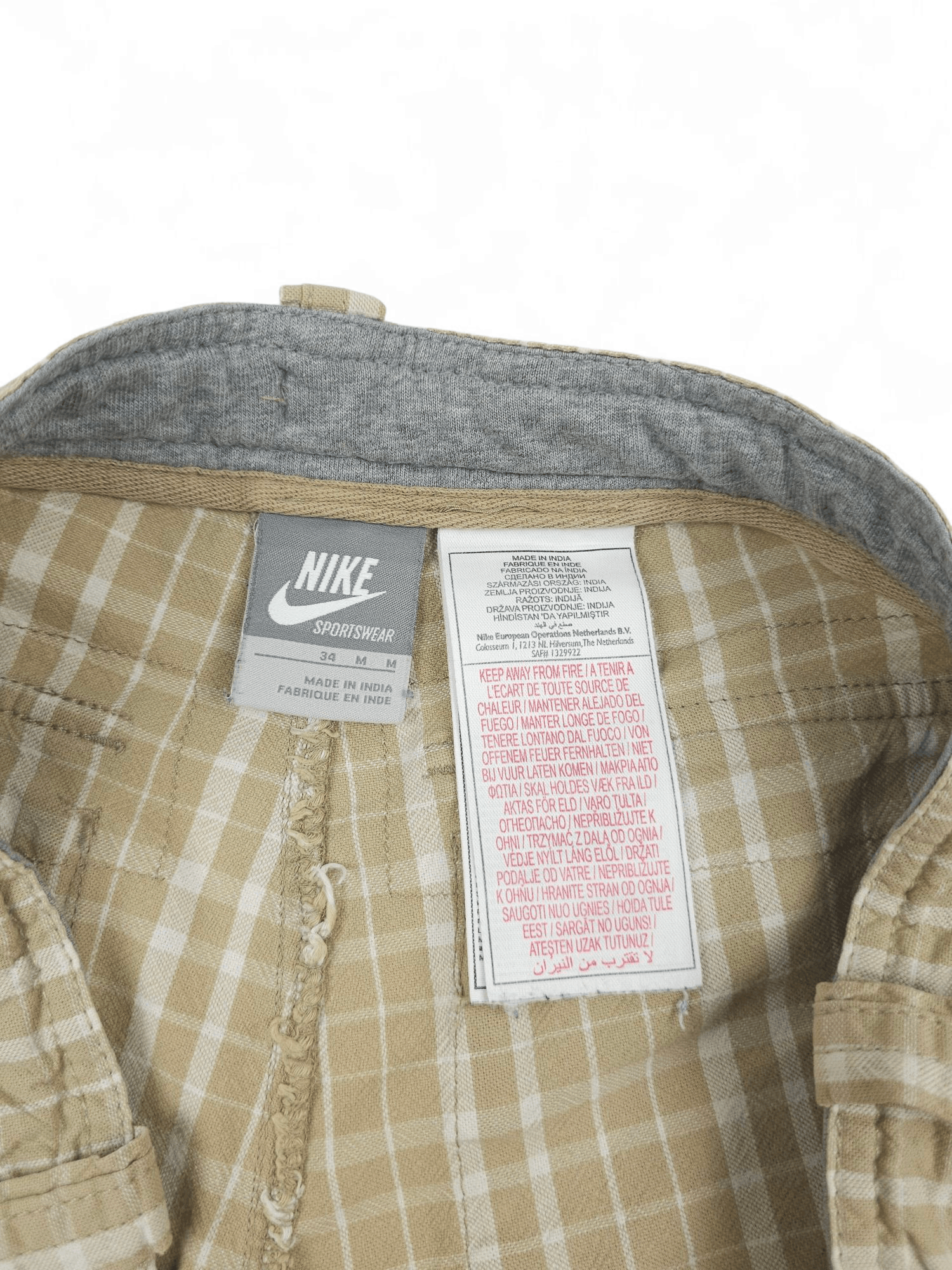 Nike ACG 💎 Vintage Nike Travis Scott Beige Cargo Relaxed Shorts Y2K Size US 34 / EU 50 - 8 Thumbnail