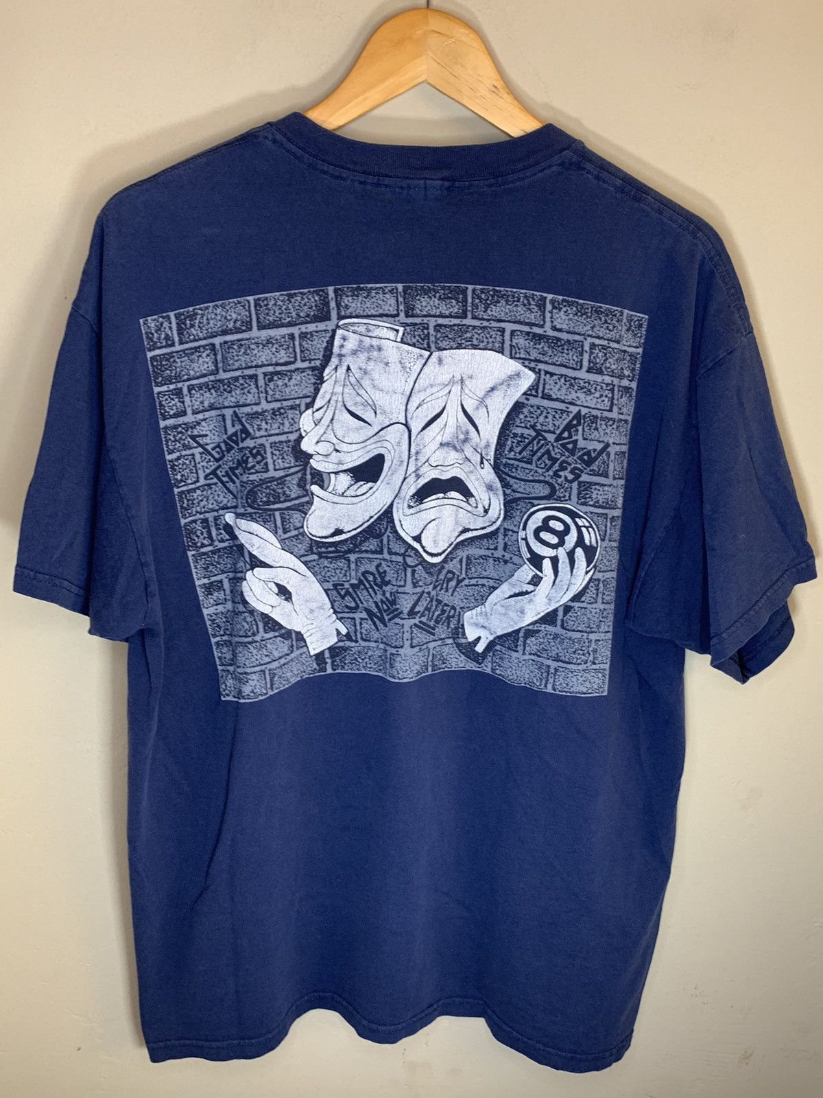 Vintage *RARE* Vintage 90s Smile Now Cry Later Homies Graffiti Shirt Size US L / EU 52-54 / 3 - 1 Thumbnail