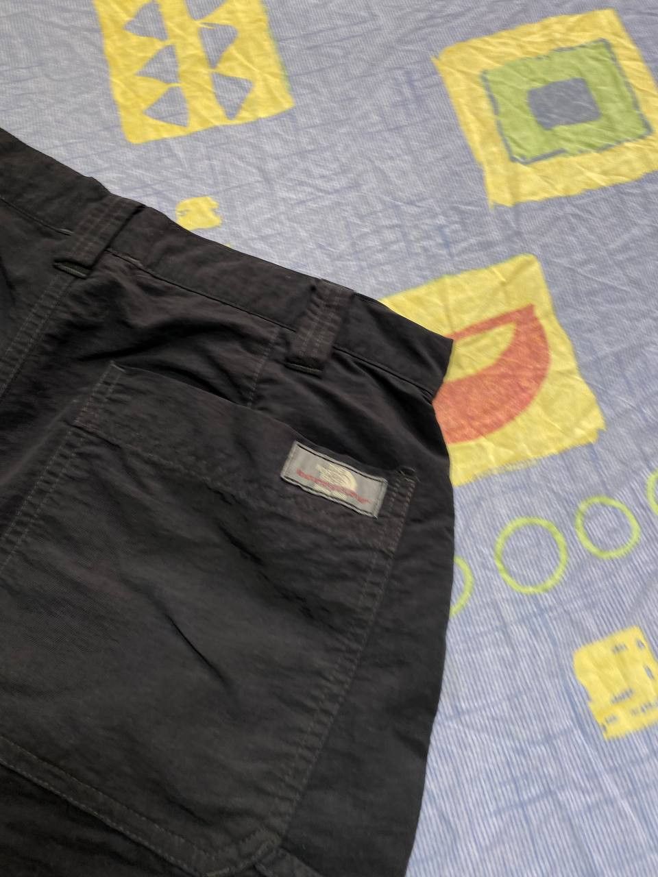 The North Face The North Face Shorts Size US 32 / EU 48 - 2 Thumbnail