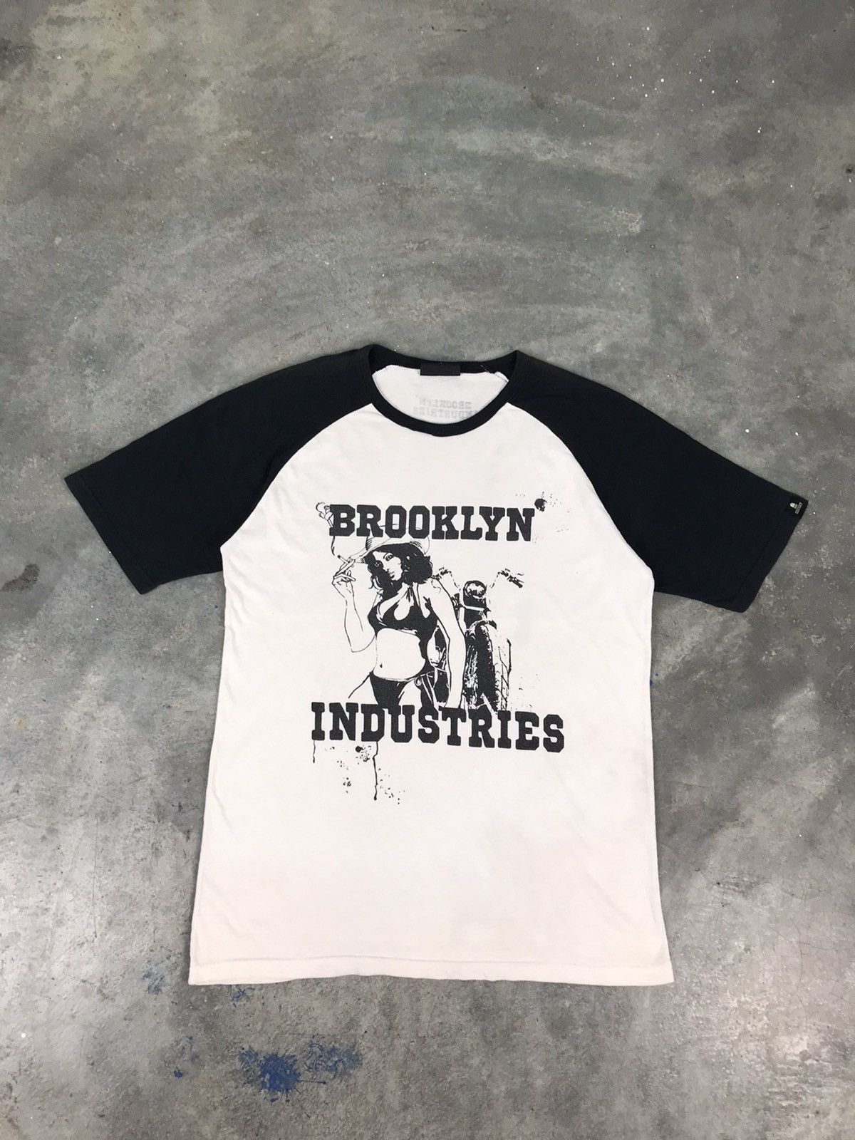Brooklyn Industries Brooklyn Industries Sexy Girl Style With Motorcyles Tee Size US XL / EU 56 / 4 - 1 Thumbnail