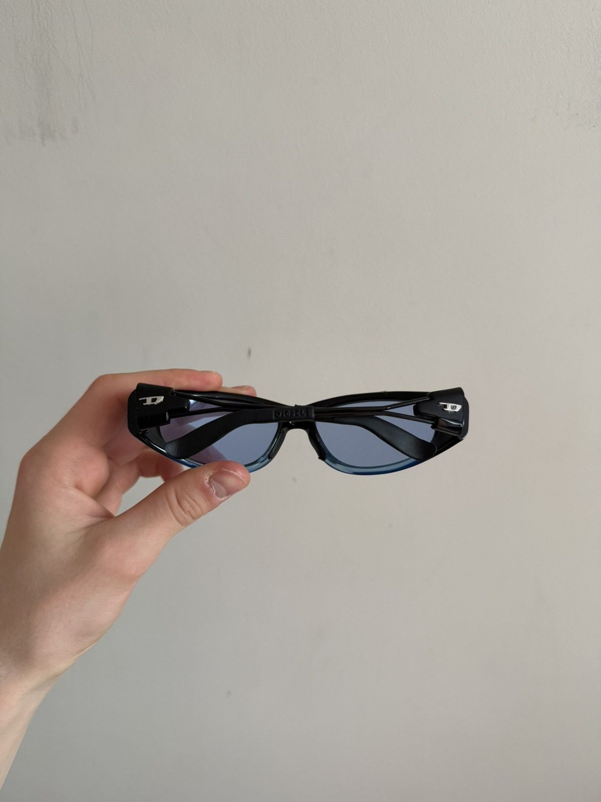 Diesel Diesel Wraparound Sunglasses Black Y2K Size ONE SIZE - 6 Thumbnail