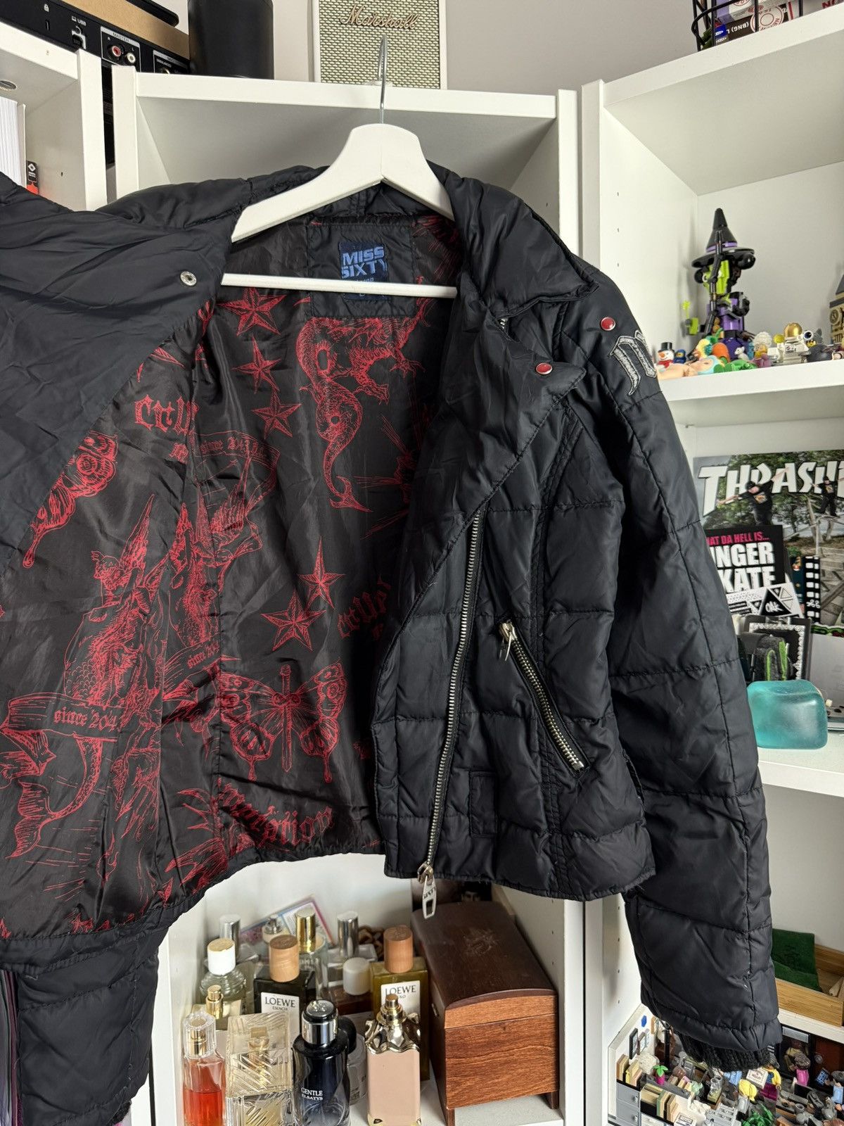 Miss Sixty Vintage y2k Miss Sixty Asymmetrical puffer jacket L archive Size L / US 10 / IT 46 - 6 Thumbnail