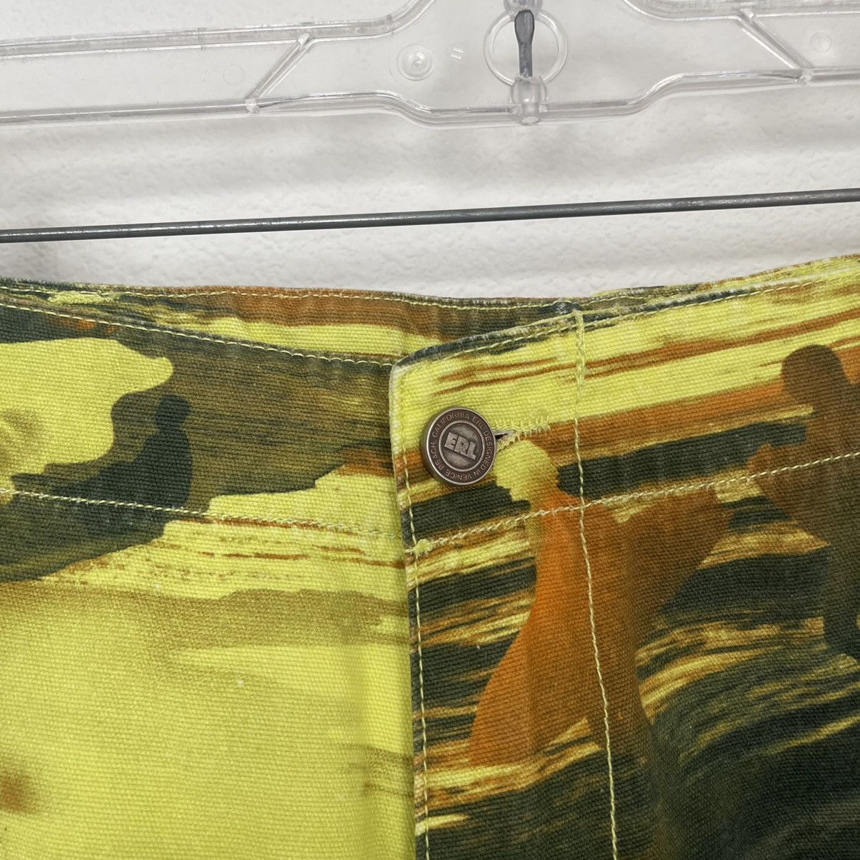 ERL NEW ERL Acid Sunset Waves Surfer Print Shorts Size US 35 - 5 Thumbnail