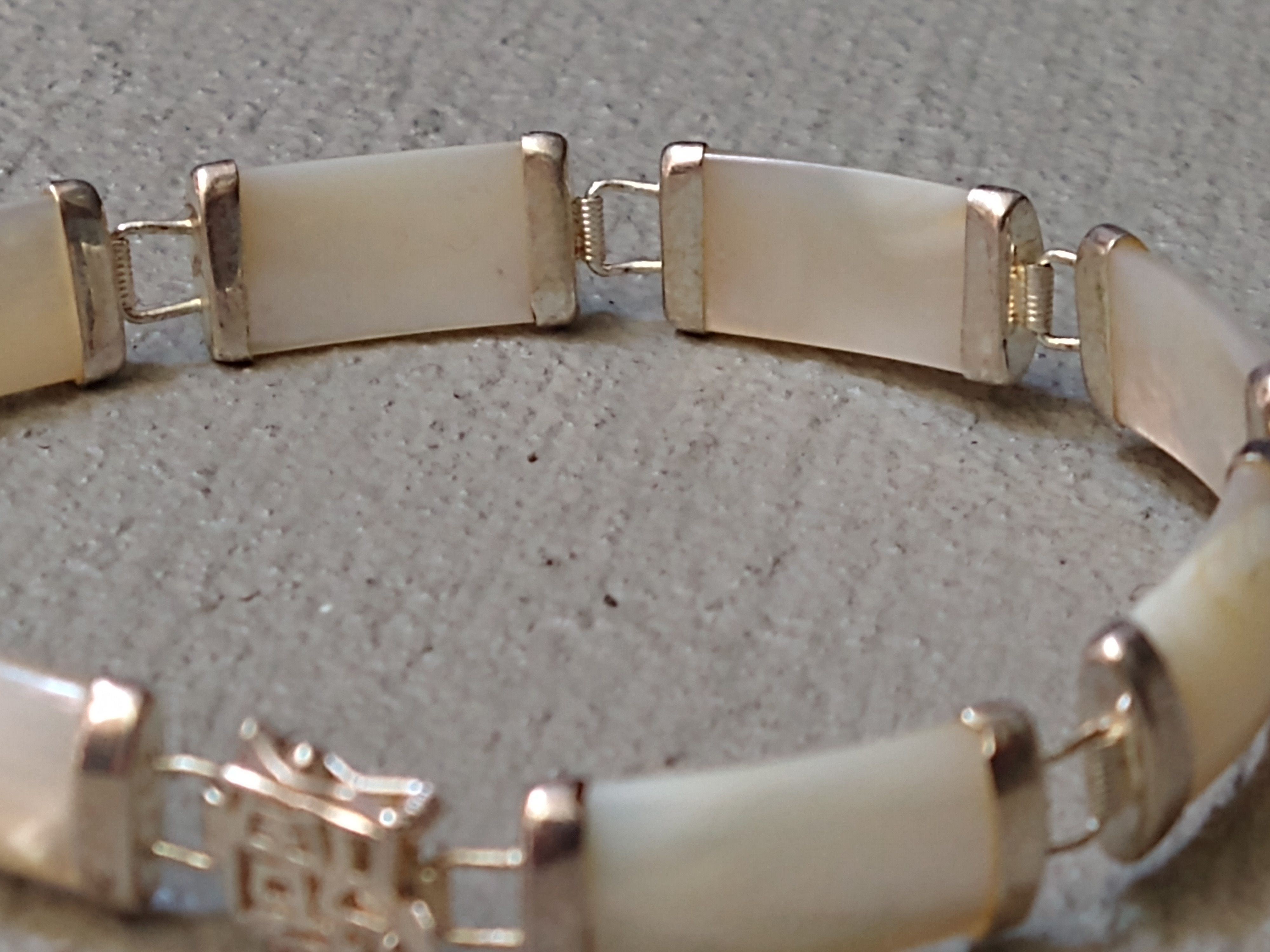 Jewelry Vintage Sterling Silver Tennis Bracelet Mother of Pearl MOP Size ONE SIZE - 2 Thumbnail