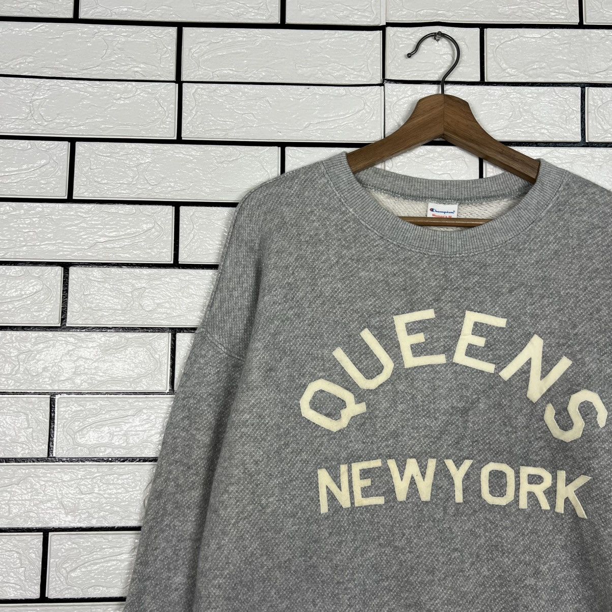 Champion CHAMPION Queens New York Big Logo Sweatshirt #4039-C184 Size M / US 6-8 / IT 42-44 - 4 Thumbnail