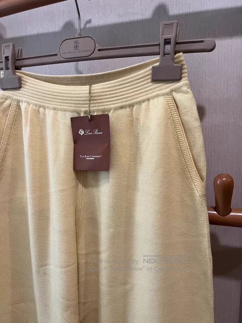 Loro Piana Loro Piana Cashmere Lamb Size 25" / US 0 / IT 36 - 3 Thumbnail