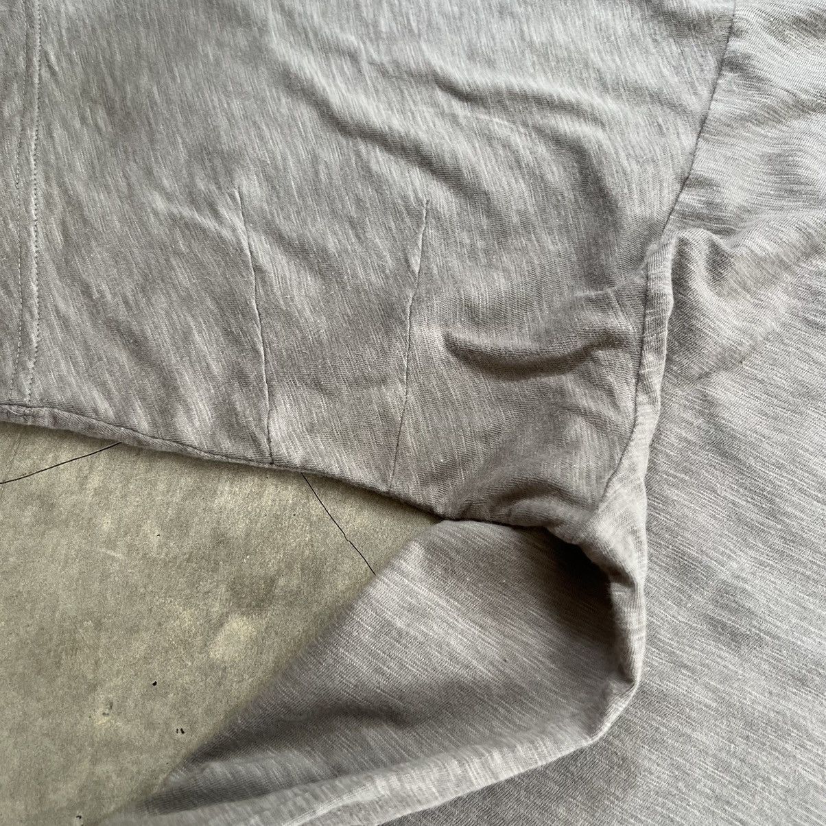 Undercover × Uniqlo Undercover x Uniqlo Oversize T Shirt Size L / US 10 / IT 46 - 4 Thumbnail