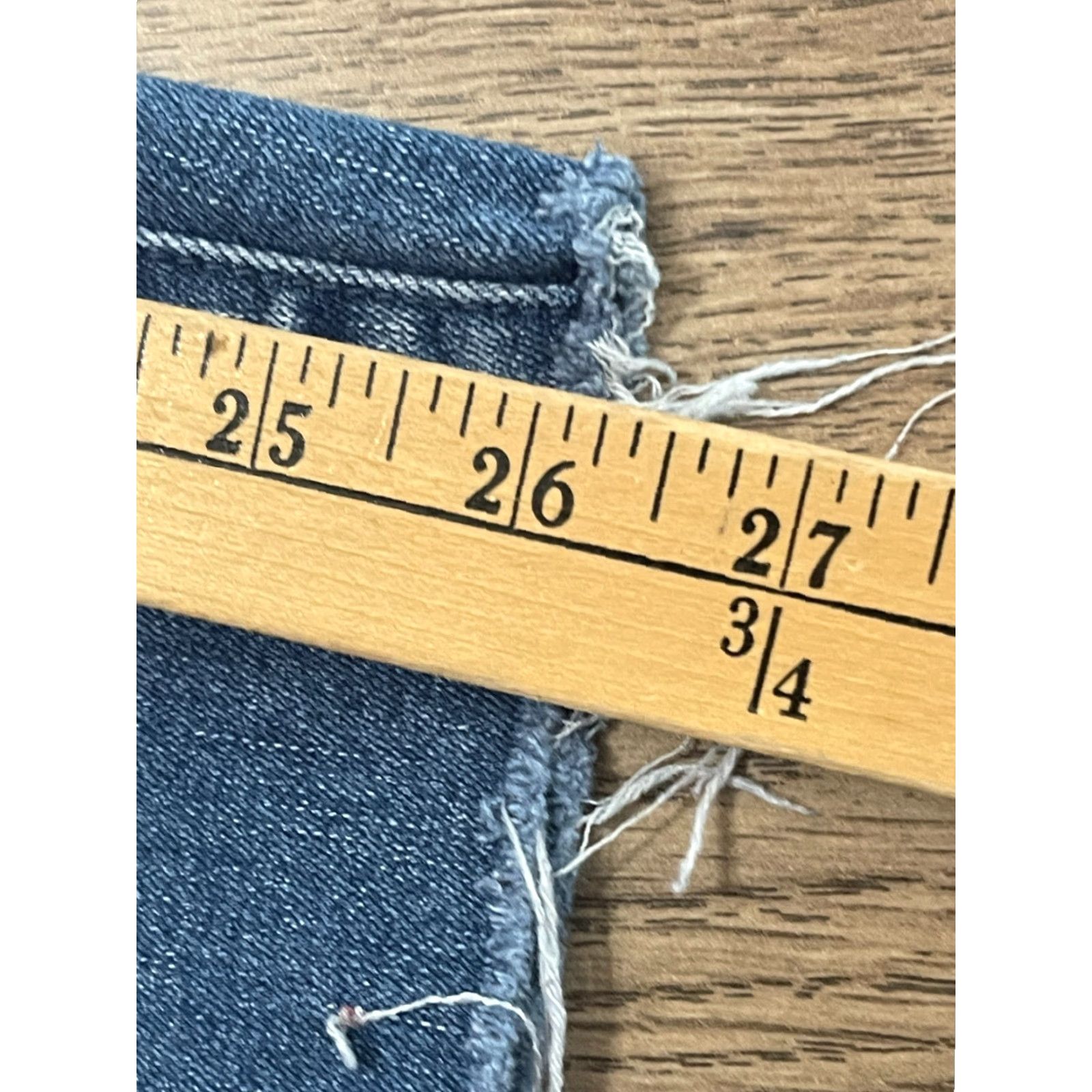 Vintage Tgla Jeans Woman's 27 Blue Denim Crop Skinny Pockets Raw Hem Regular Inseam 26 Size 27" / US 4 / IT 40 - 4 Thumbnail
