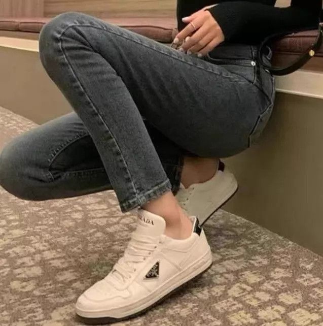 Prada Prada White Triangle Logo Sneakers Size 43 85 New Size US 10 / EU 43 - 9 Thumbnail