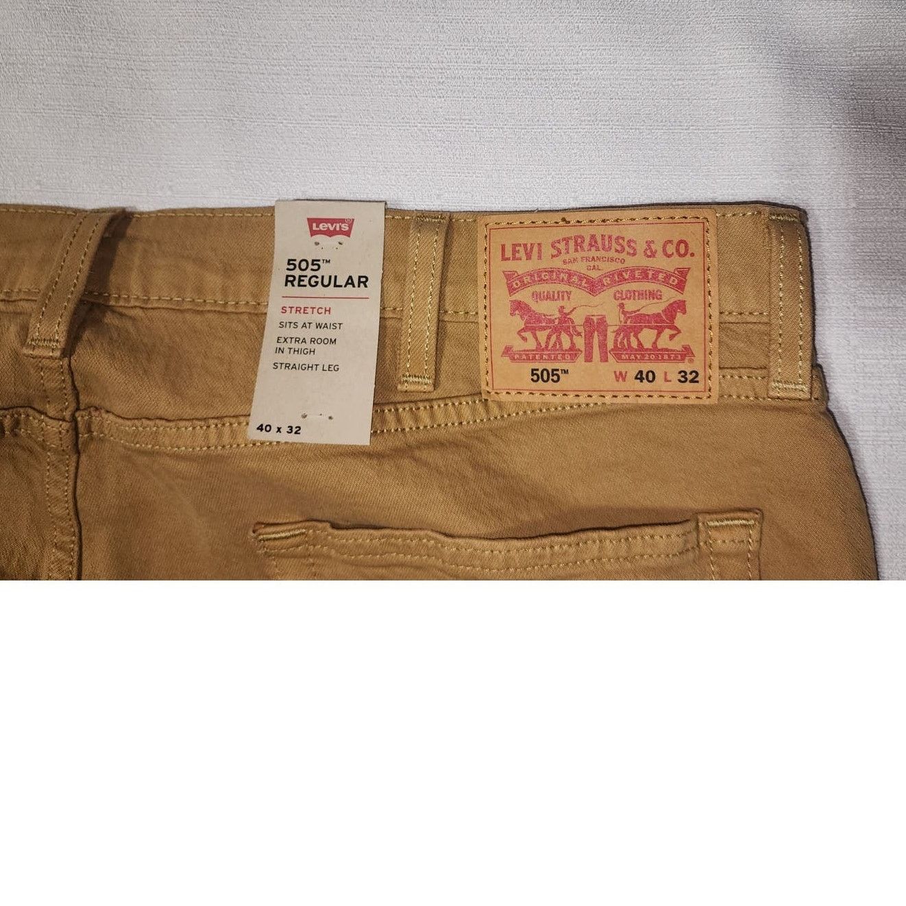 Levi's Levi's 505 Men's regular W40''x L32'' sit at your waist Size US 40 / EU 56 - 4 Thumbnail