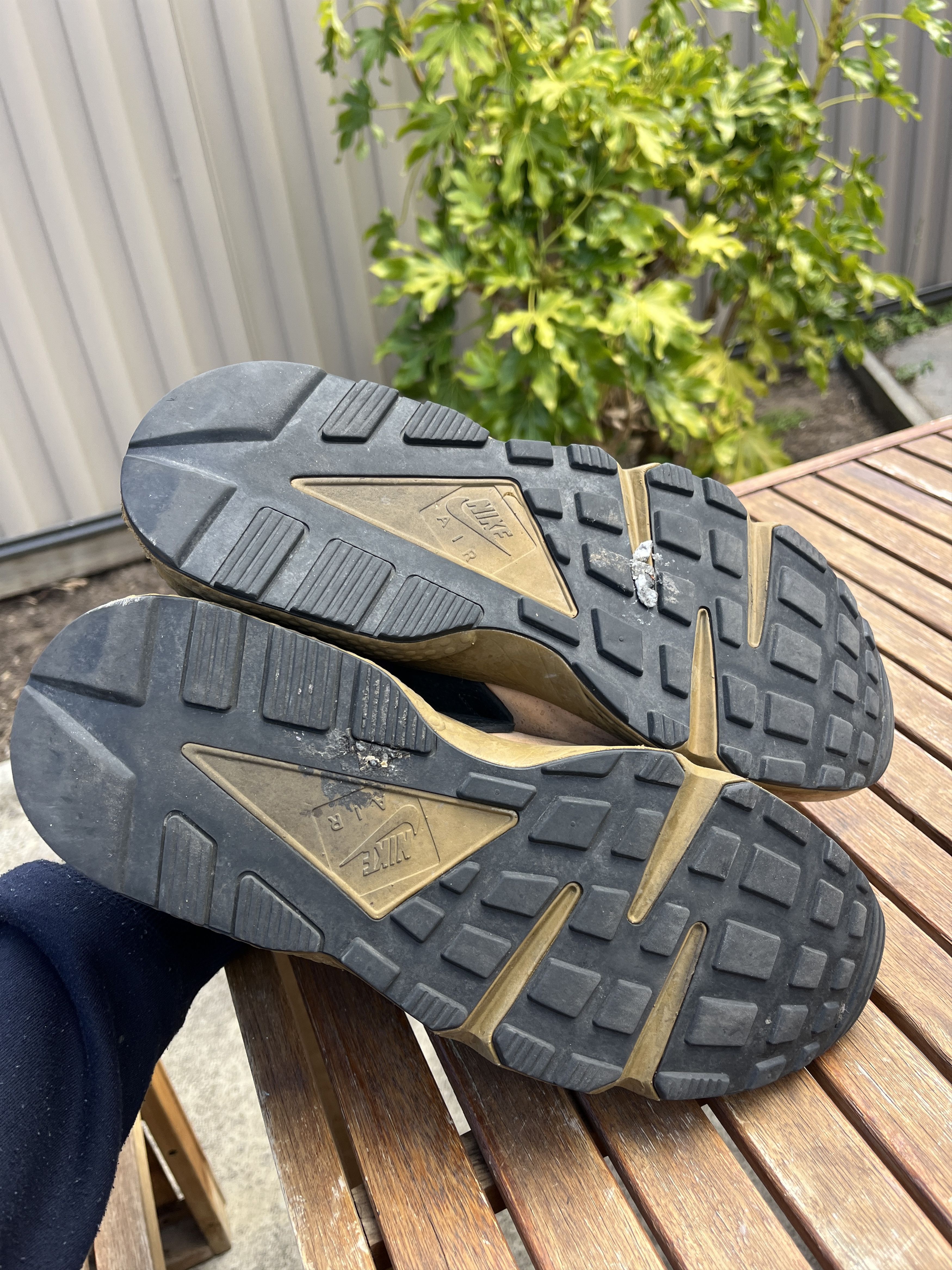 Nike Nike Air Huarache Praline 2021 Size US 10.5 / EU 43-44 - 4 Thumbnail