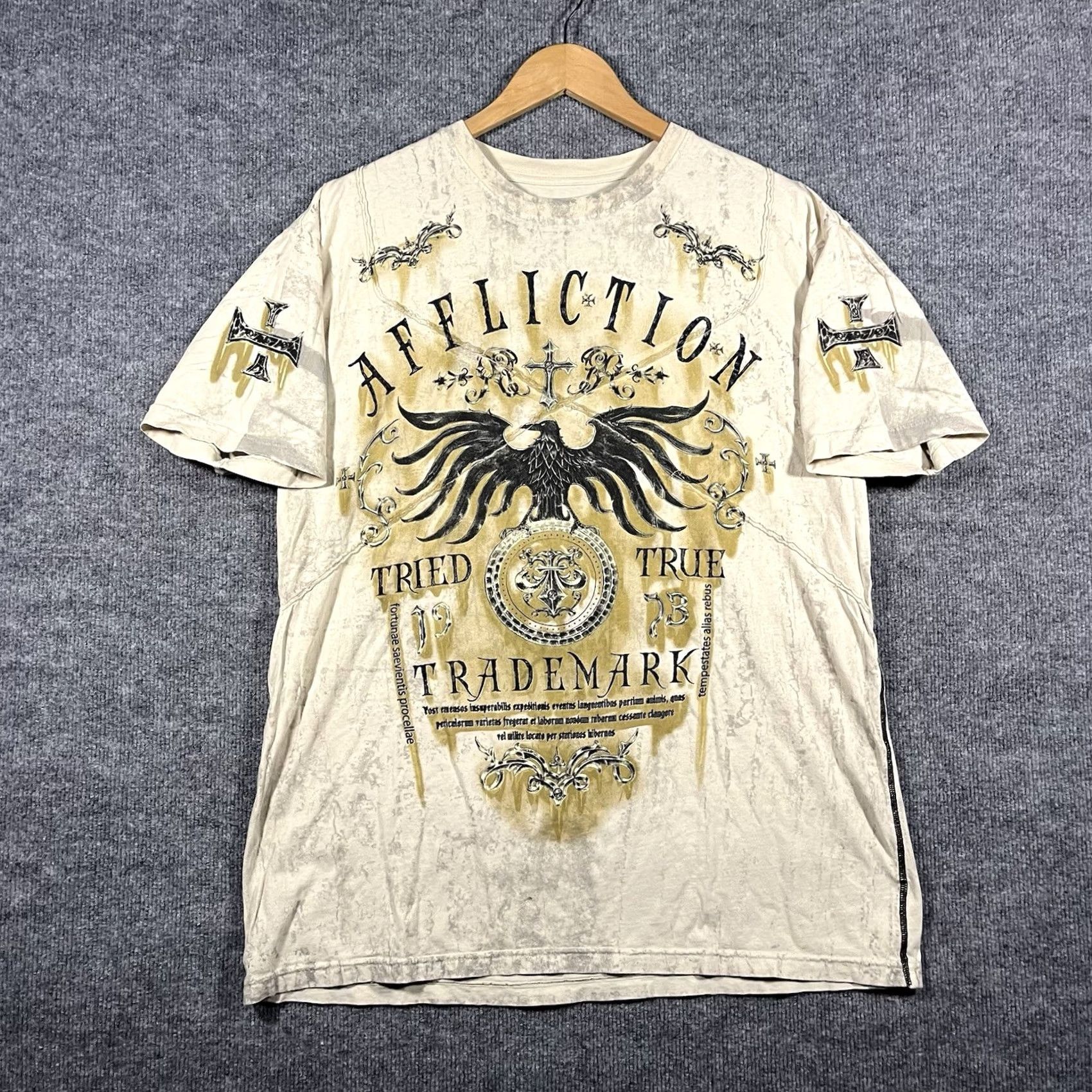 Affliction Affliction Shirt Men 2XL Crew Neck Short Sleeve Graphic Print Logo Biker Grunge Y2K Vtg Ivory USA Rock Size US XXL / EU 58 / 5 - 2 Thumbnail