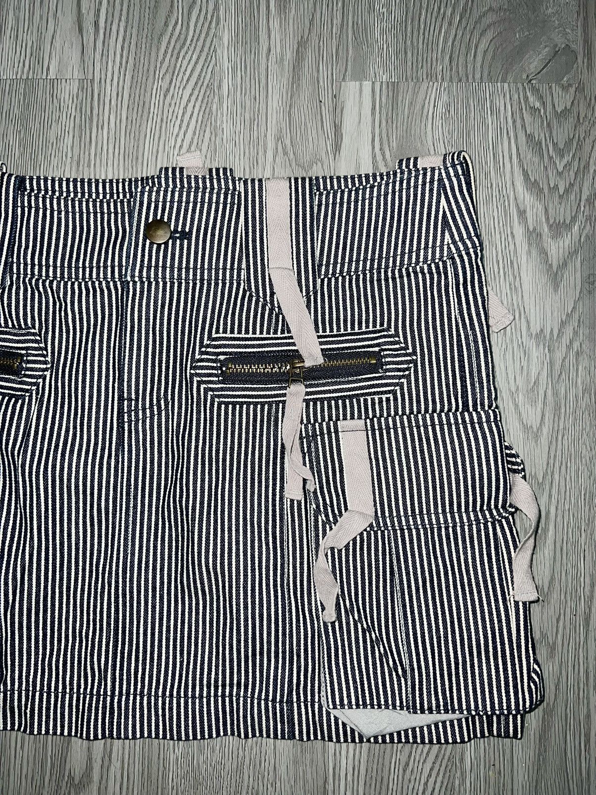Japanese Brand Vintage Y2k stripe pocket skirt 💙💎 Size 27" / US 4 / IT 40 - 6 Thumbnail
