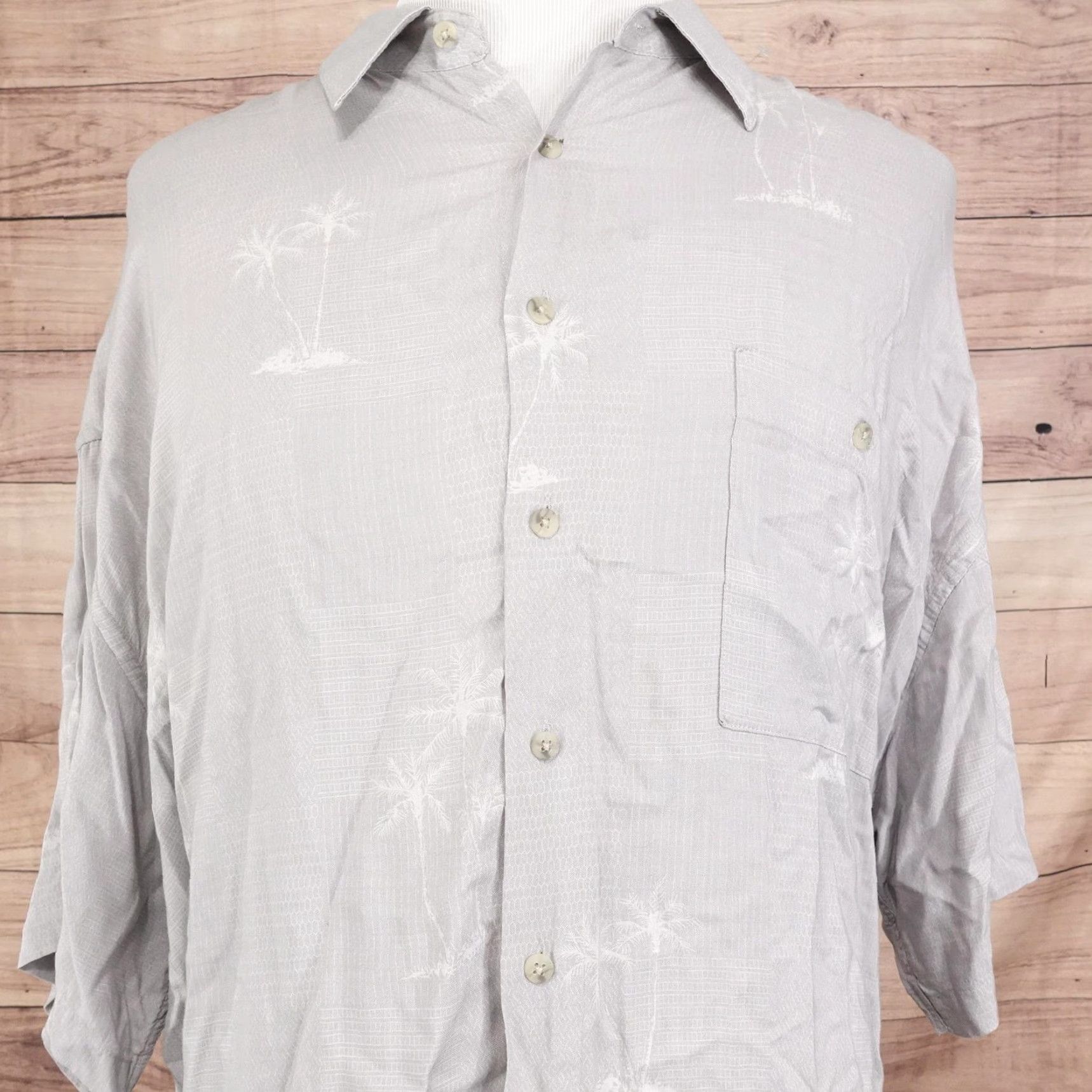Pierre Cardin VINTAGE Pierre Cardin Shirt Mens 3XL Gray Rayon Palm Tree Hawaiian Camp Shirt Casual Size US XXL / EU 58 / 5 - 2 Thumbnail