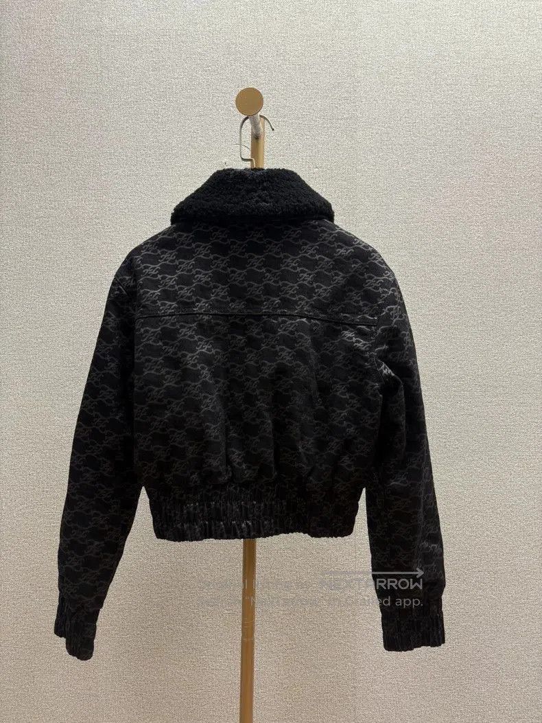 Fendi Fendi Logo Print Short Jacket. Size US S / EU 44-46 / 1 - 2 Thumbnail