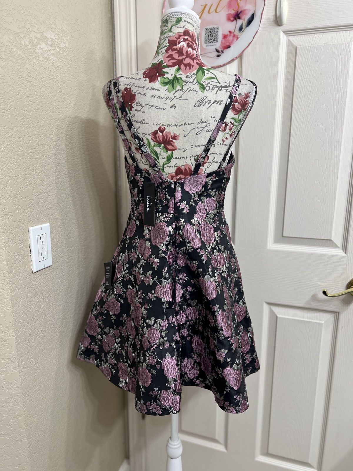 Lulus Lulus Beauty of Botany Black Floral Jacquard Skater Dress Size M / US 6-8 / IT 42-44 - 4 Thumbnail