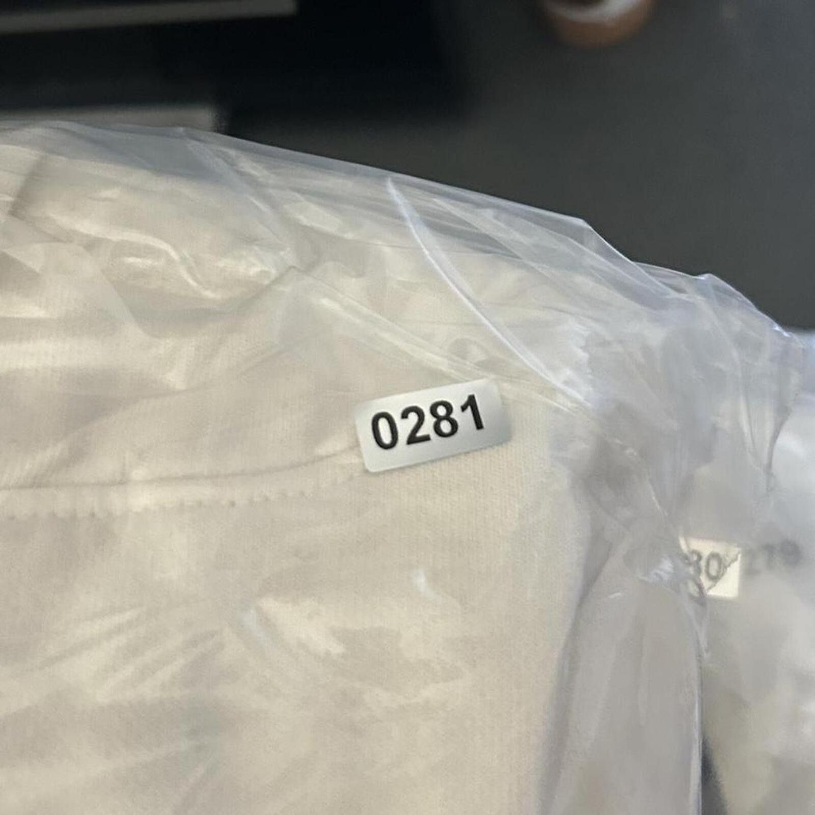 Other Swimming Mac Miller Official Tour Tracklist Hoodie XL rare Size US XL / EU 56 / 4 - 8 Thumbnail