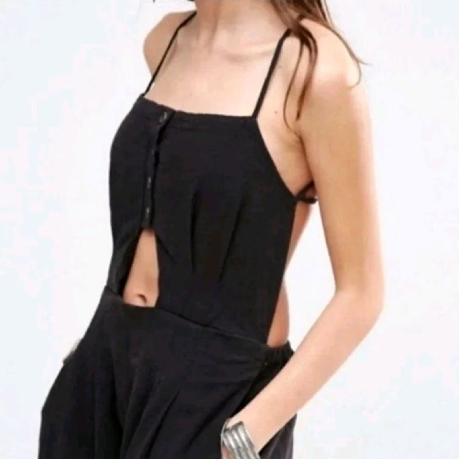 Free People VINTAGE? No — Free People Marbella Black Linen Wide Leg Jumpsuit L Womens Bohemian Beach Festival Summer Size 36" / US 14 / IT 50 - 4 Thumbnail