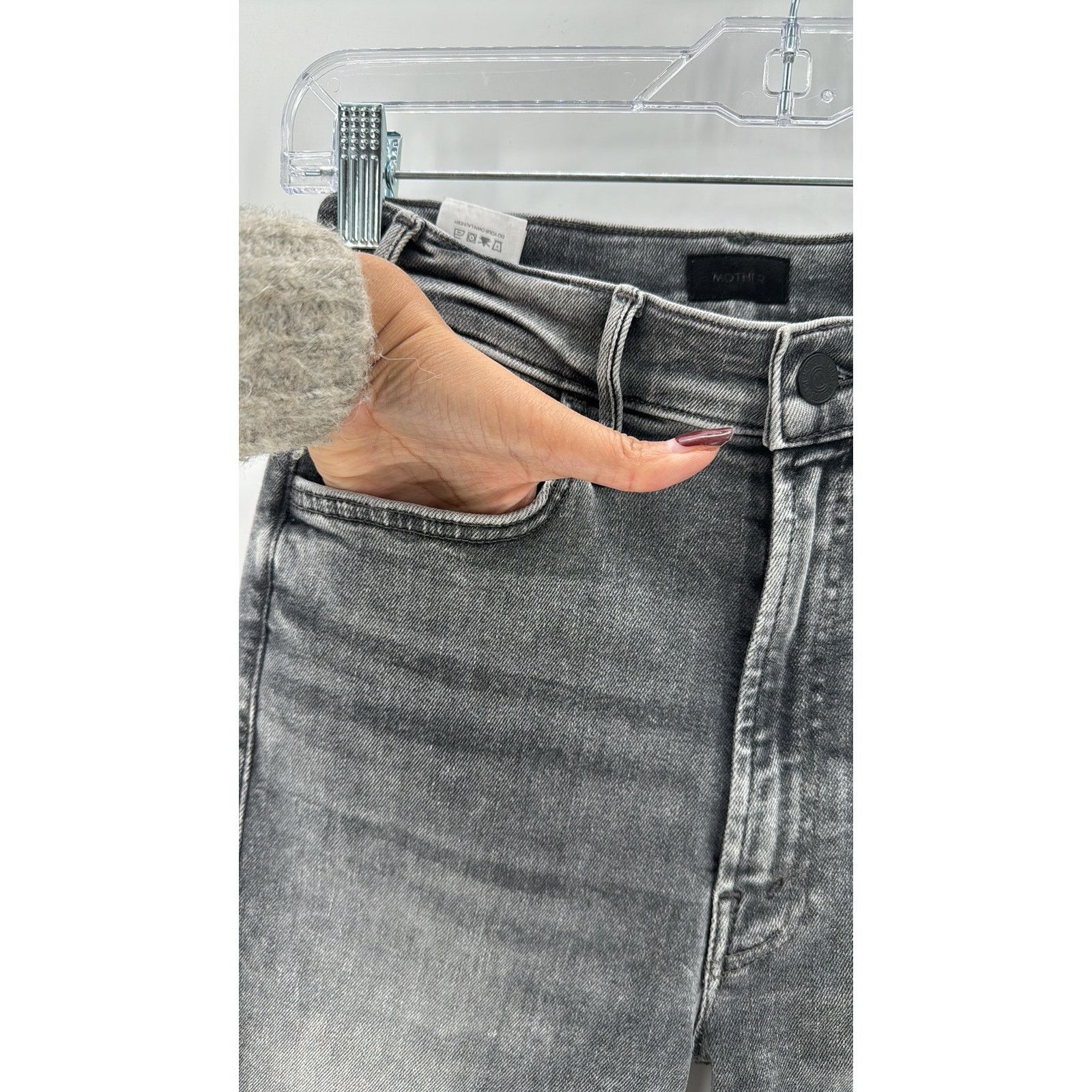 MOTHER Mother The Hustler High Waist Ankle Bootcut Jean Gray sz 26 Size 26" / US 2 / IT 38 - 5 Thumbnail