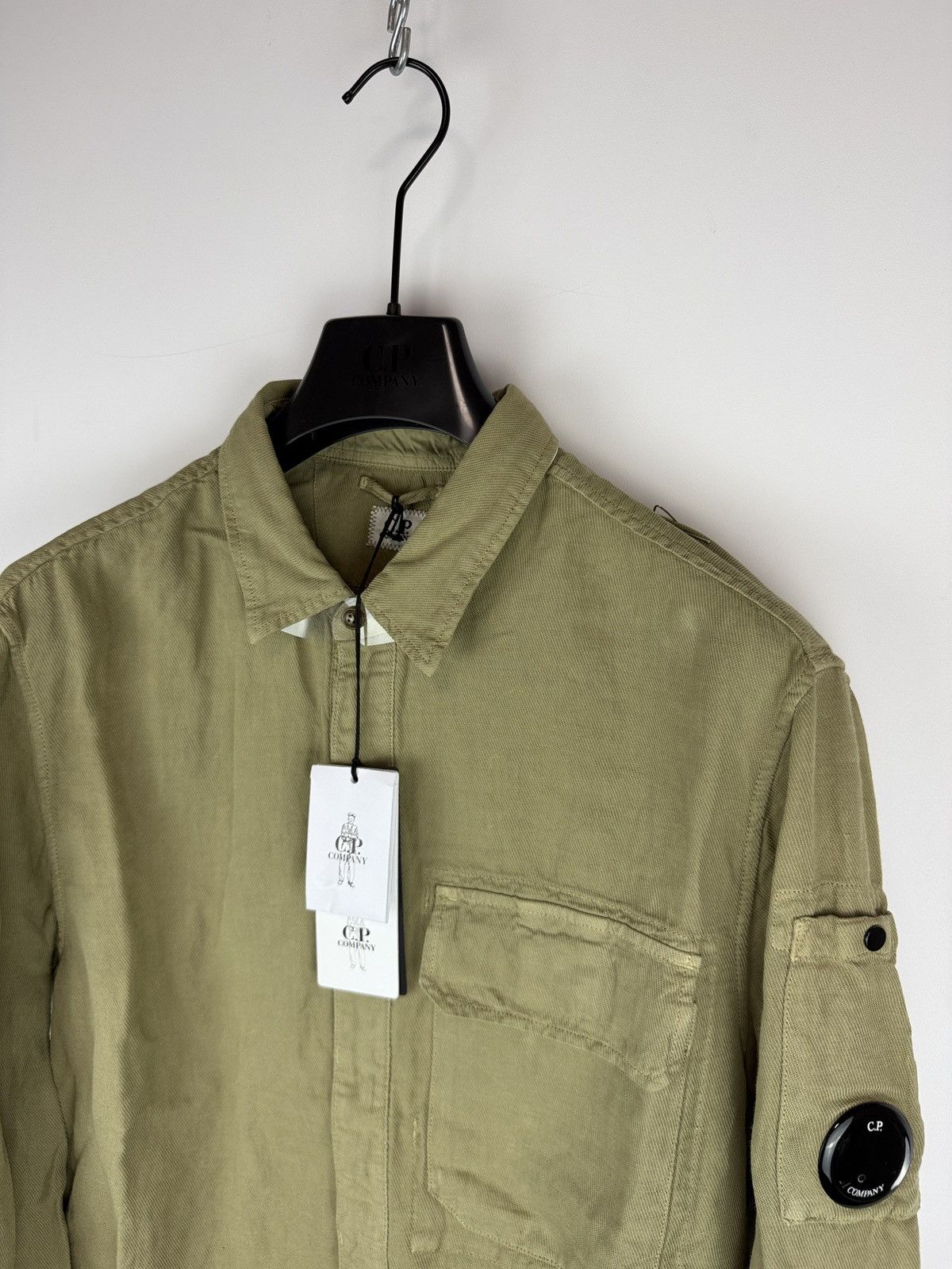 C.P. Company Beige C.P. Company Linen Overshirt (brand new with tags) Size US L / EU 52-54 / 3 - 3 Thumbnail