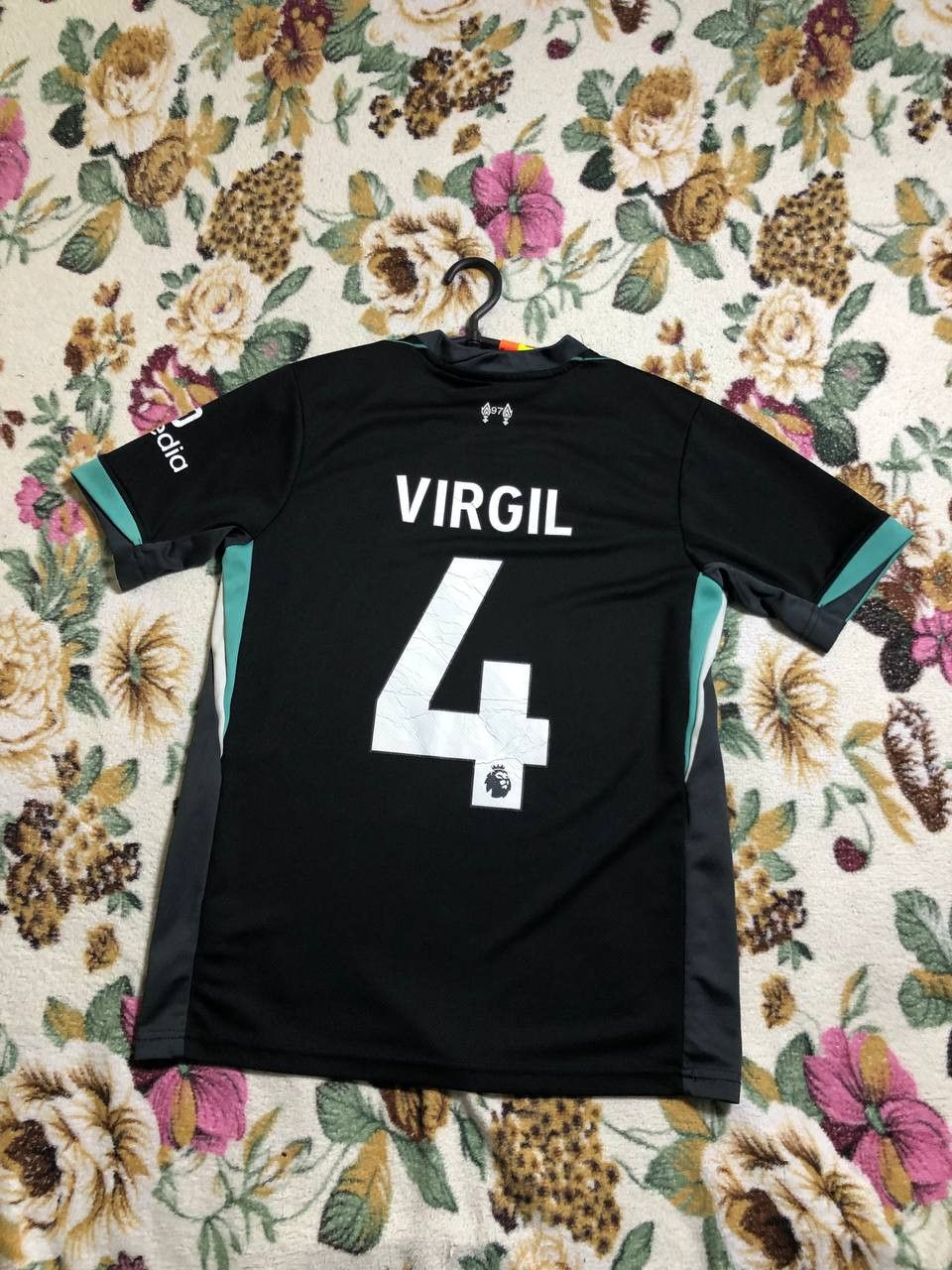 Nike LIVERPOOL AWAY FOOTBALL SHIRT NIKE #4 Size US S / EU 44-46 / 1 - 14 Thumbnail