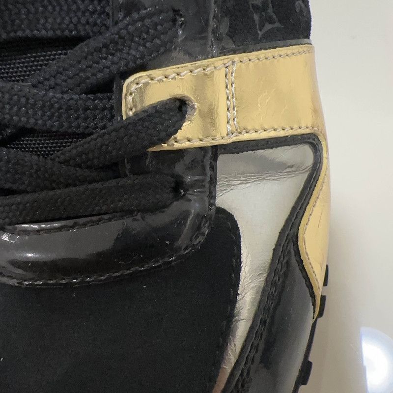 Louis Vuitton Louis Vuitton Black and Gold Low-Top Sneakers - Size US 6.5 / EU 39-40 - 8 Thumbnail