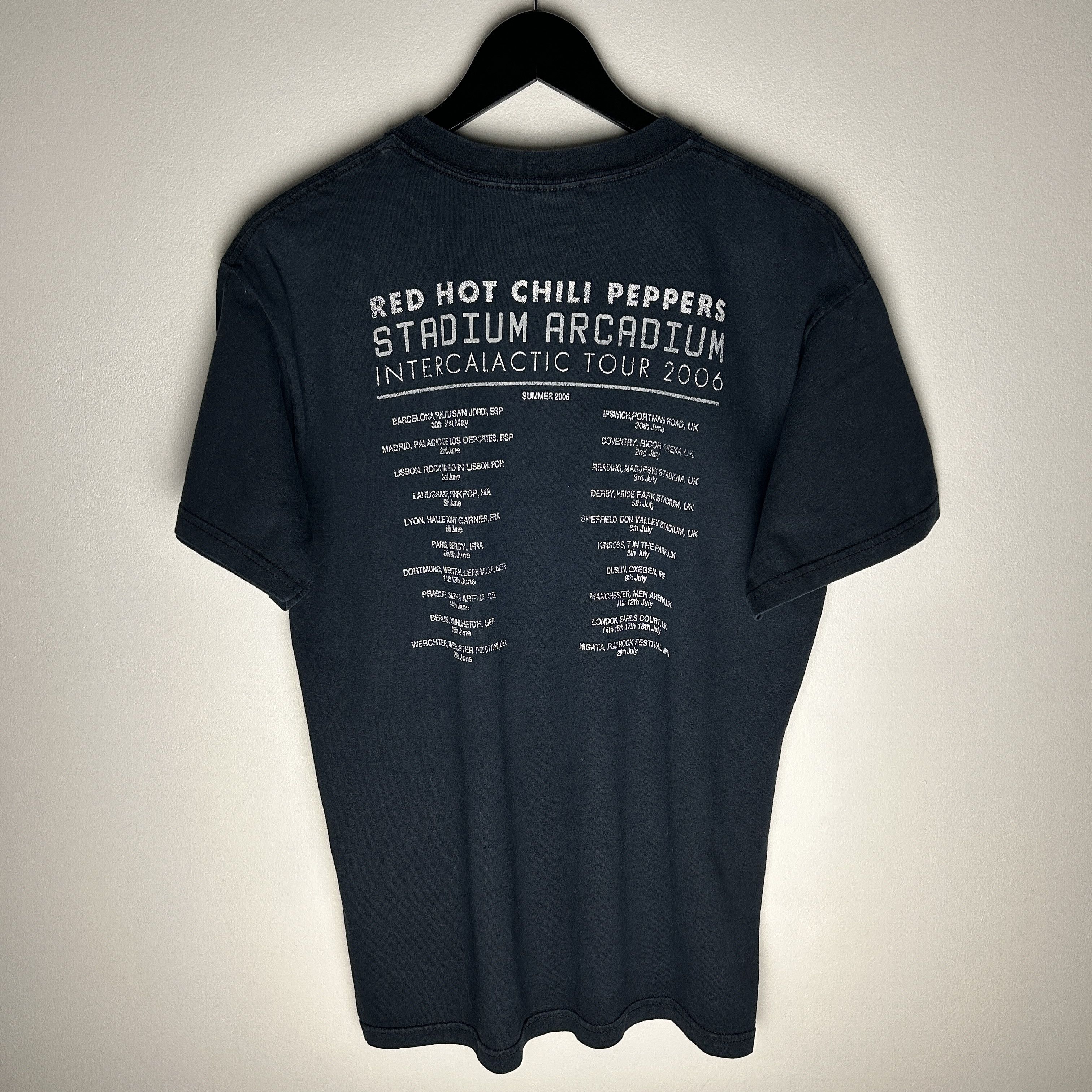 Band Tees Vintage Red Hot Chili Peppers Stadium Arcadium 2006 T-shirt Size US M / EU 48-50 / 2 - 2 Thumbnail