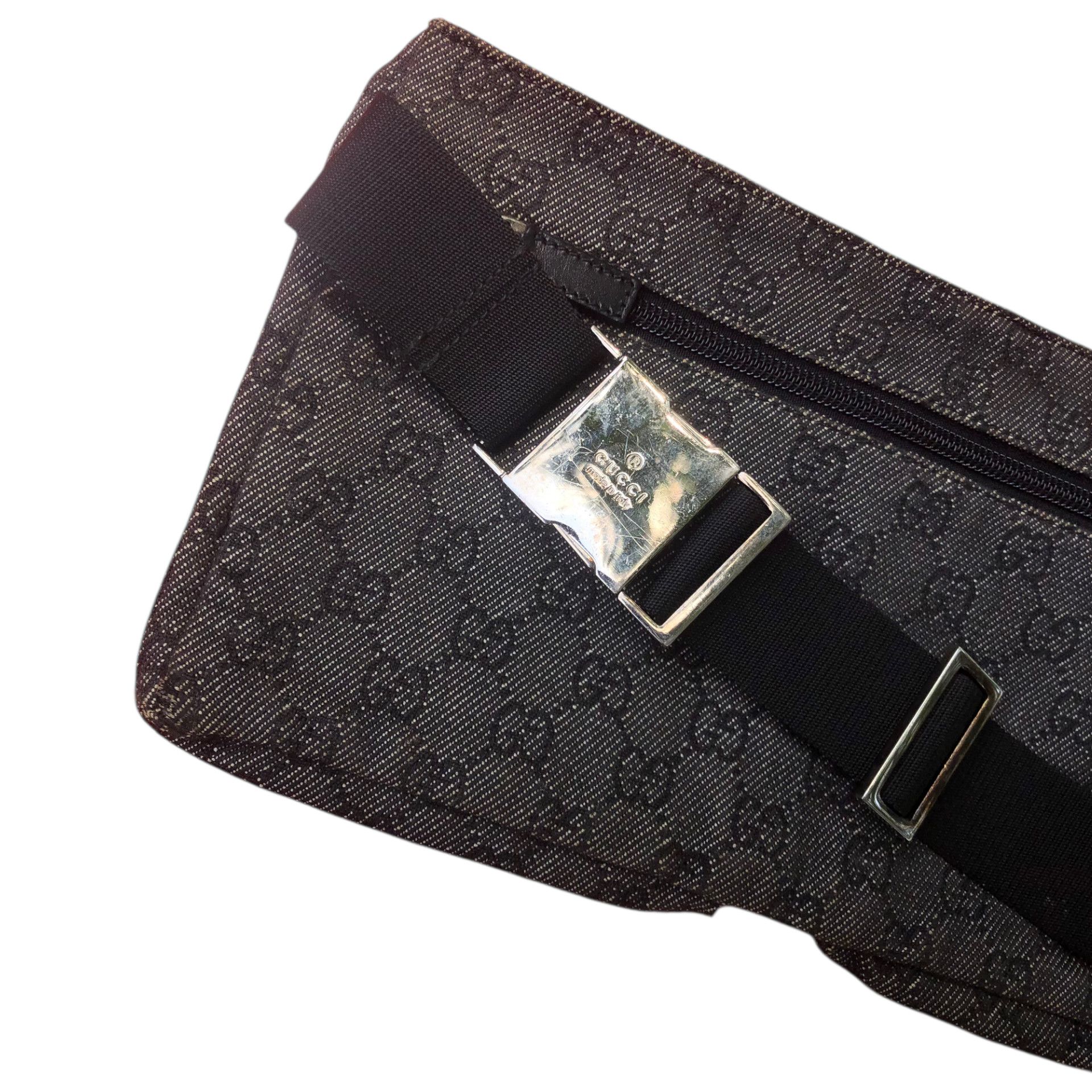 Gucci 🔥Vintage GUCCI Black GG Denim Canvas Web Waist Belt Bag Size ONE SIZE - 7 Thumbnail