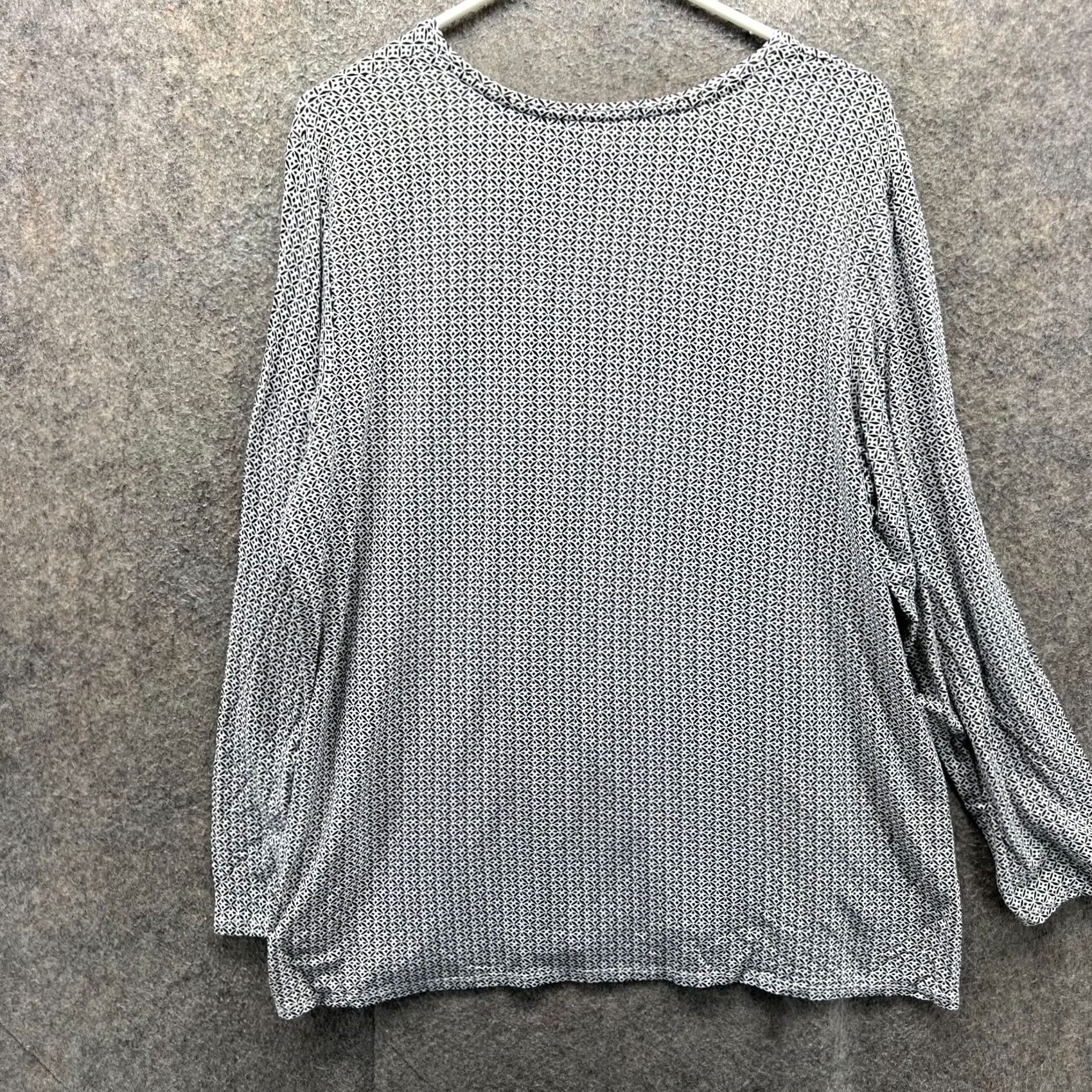 Vintage VINTAGE Chico's Shirt Womens 3 Gray Pullover Rayon Geometric Long Sleeve Knit Diamond Shirt Size XS / US 0-2 / IT 36-38 - 3 Thumbnail