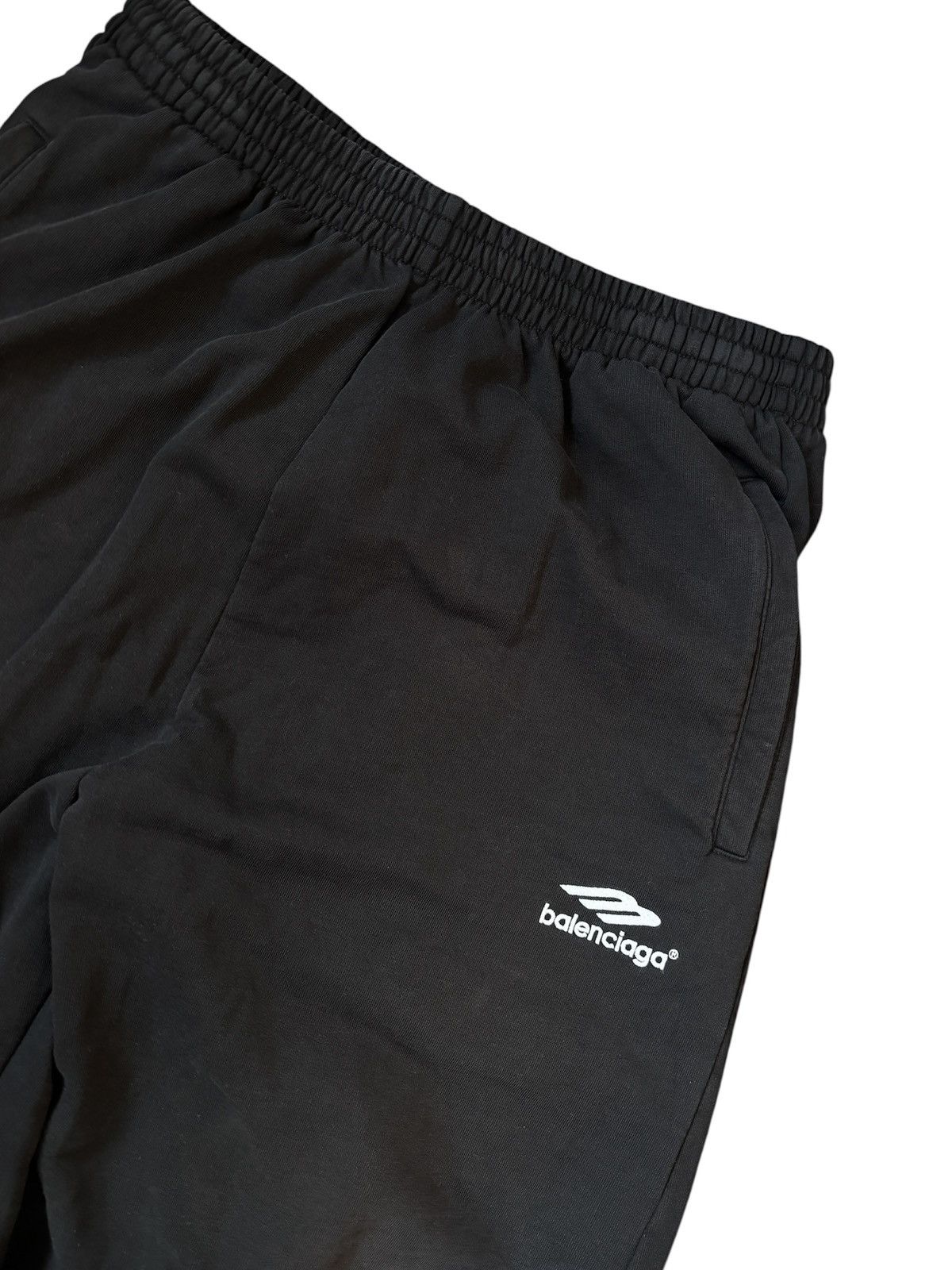 Balenciaga Balenciaga soccer sweatpants Size US 32 / EU 48 - 3 Thumbnail