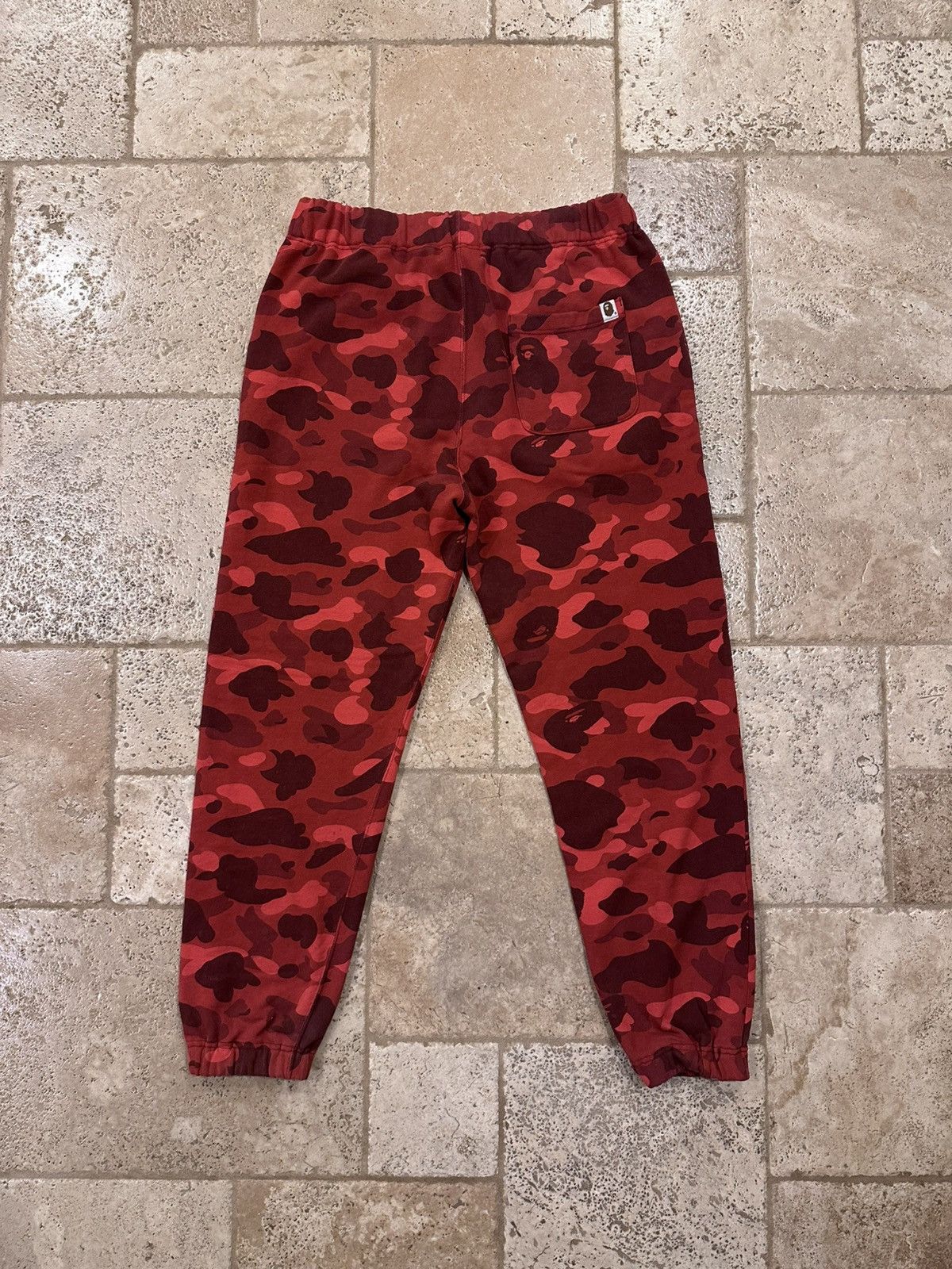 Bape A Bathing Ape Bape Red Camo Logo Sweatpants Joggers Size US 34 / EU 50 - 5 Thumbnail
