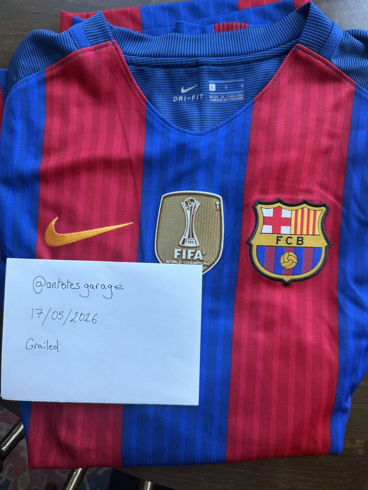 Nike Lionel Messi FC Barcelona 2016/17 Home Jersey BNWT Size US L / EU 52-54 / 3 - 8 Thumbnail