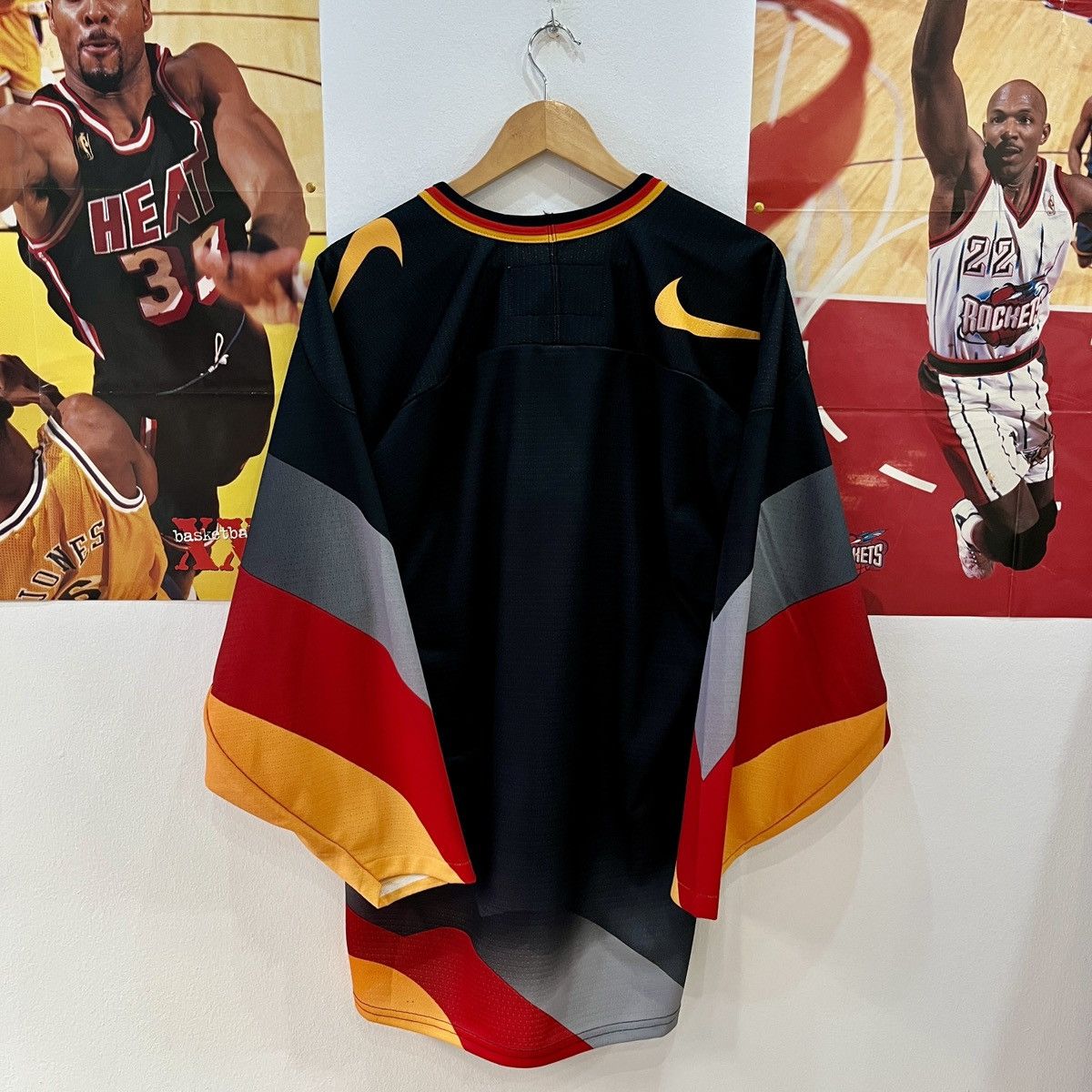 NHL × Nike × Vintage BNWOT Vintage Germany 1996 Away Nike Hockey Jersey Size US M / EU 48-50 / 2 - 2 Thumbnail