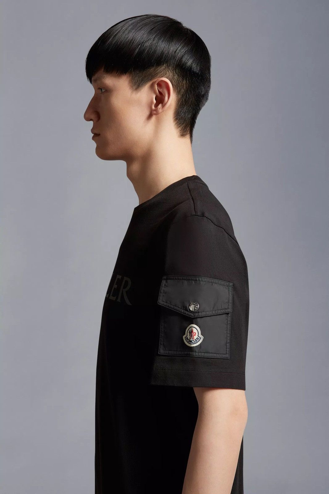 Moncler Moncler Logo T-Shirt Pocket Patch XL Black Size US XL / EU 56 / 4 - 2 Thumbnail