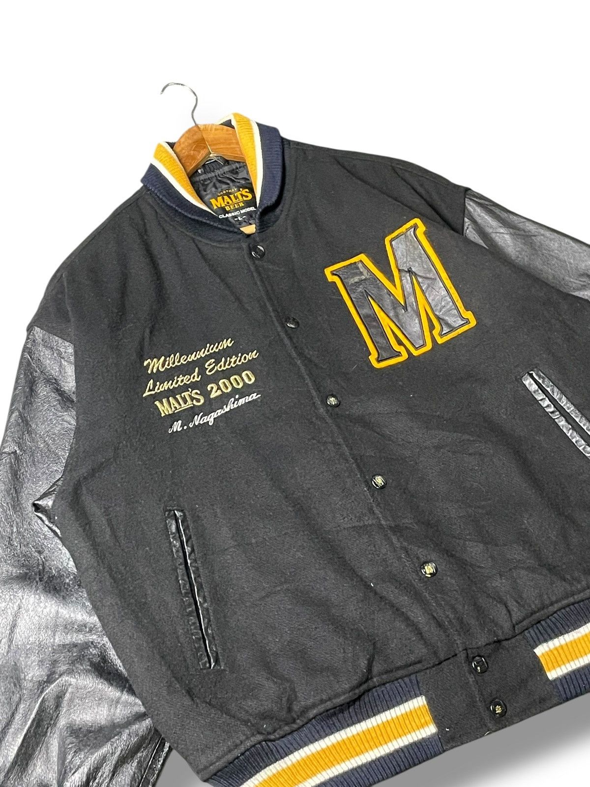 Japanese Brand Suntory Malt Beer Collage Embroidery Varsity Jacket (55) Size US L / EU 52-54 / 3 - 7 Thumbnail