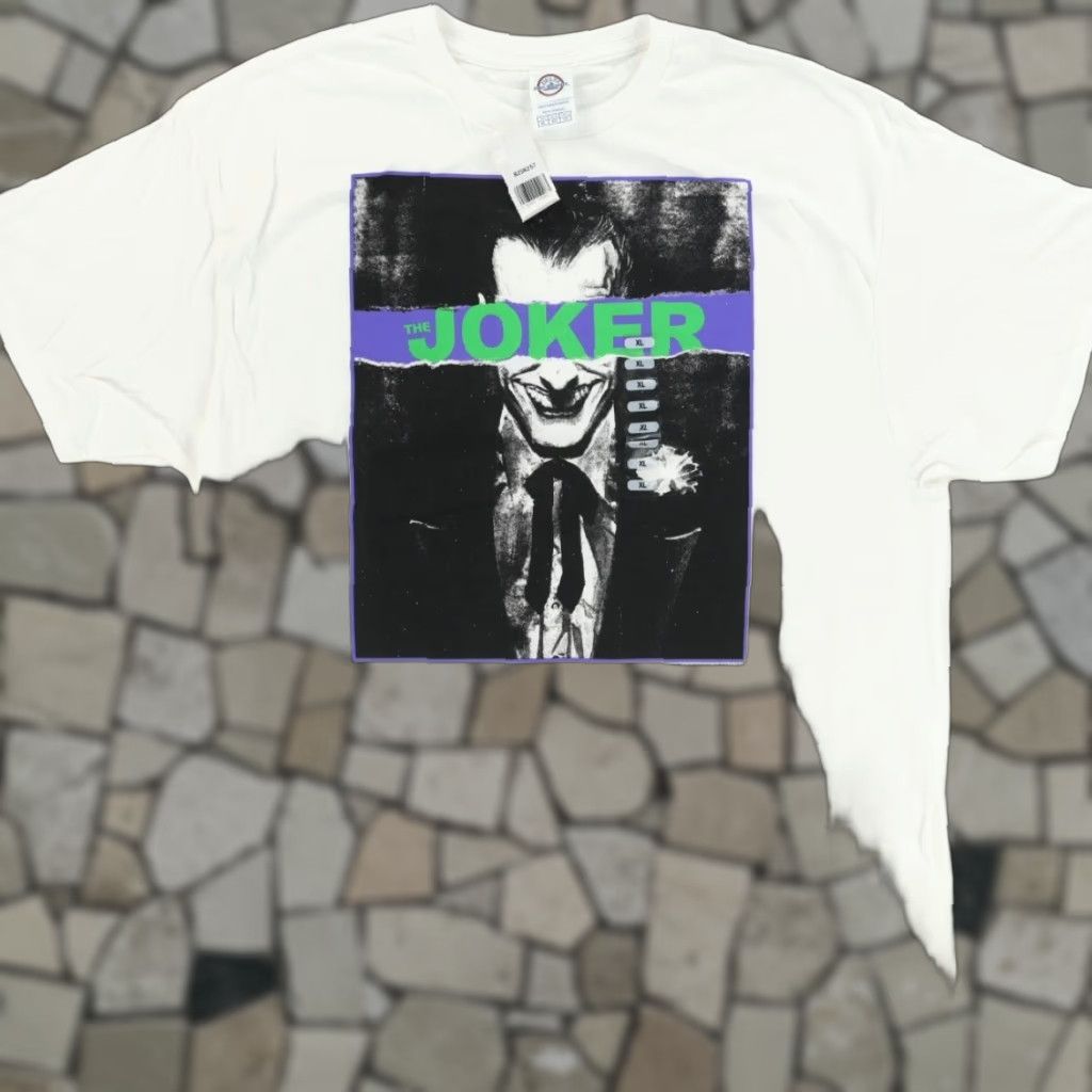 Delta Delta The Joker Joaquin Phoenix Solid T-Shirt White Men's XL Shirt Size US XL / EU 56 / 4 - 1 Thumbnail