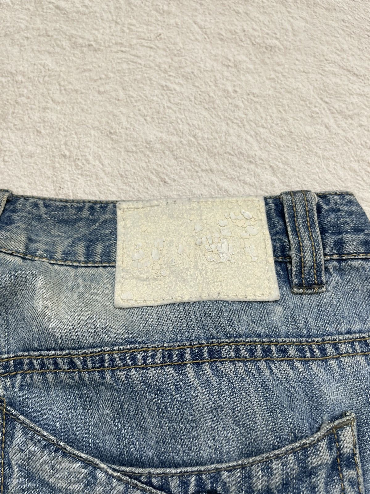Japanese Brand Blue Jeans Clubby Faded Size US 33 - 11 Thumbnail