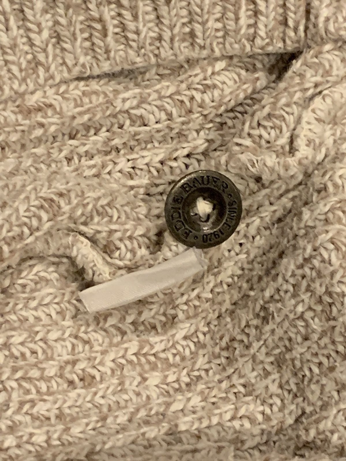 Eddie Bauer VTG Y2K Eddie Bauer Beige Knit LS Quarter Button Up Cardigan Size XL / US 12-14 / IT 48-50 - 5 Thumbnail