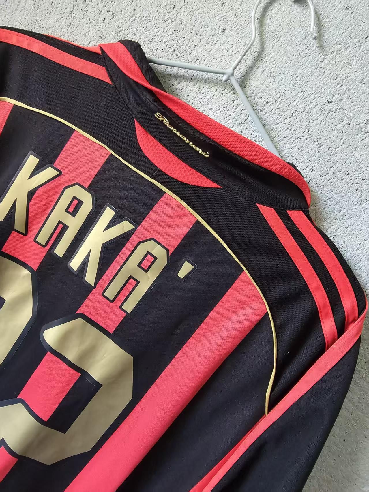 Other 2006 2007 AC Milan #22 Kaka Jersey Home Size US XL / EU 56 / 4 - 5 Thumbnail