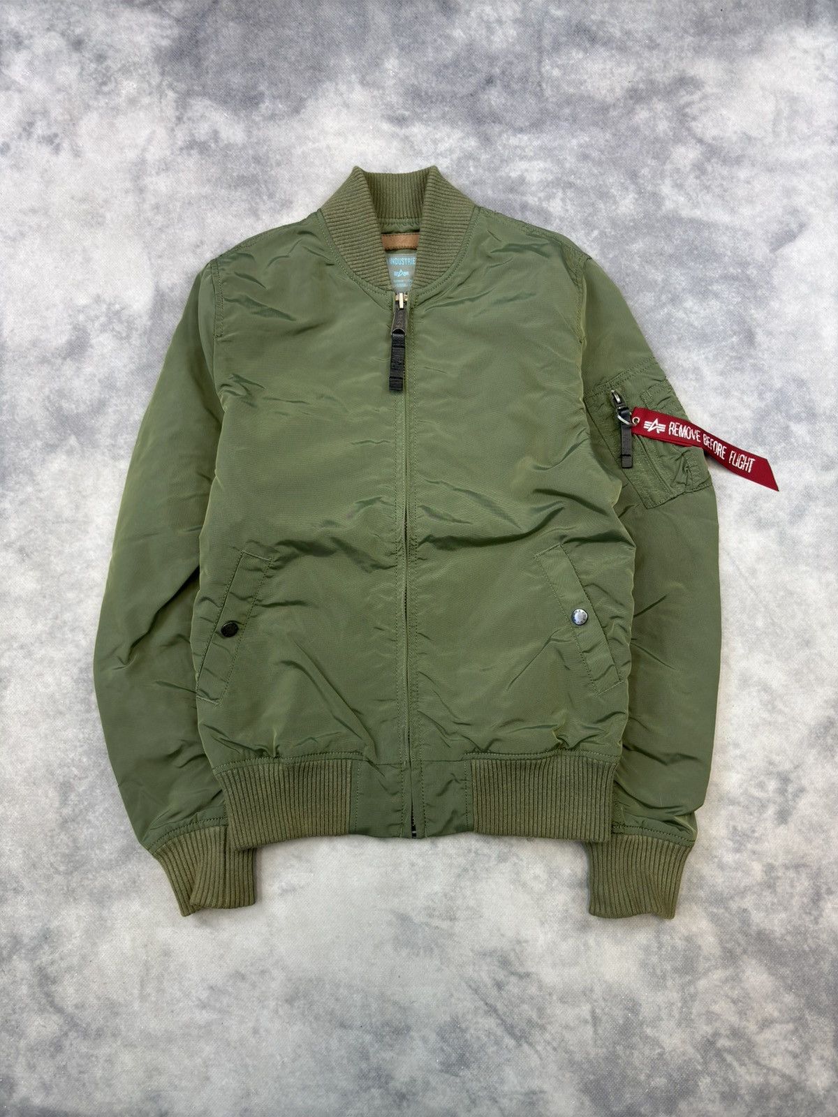 Alpha Industries × Vintage 🔥 Vintage Alpha Industries MA-1 Flight Bomber Jacket Size US S / EU 44-46 / 1 - 1 Thumbnail