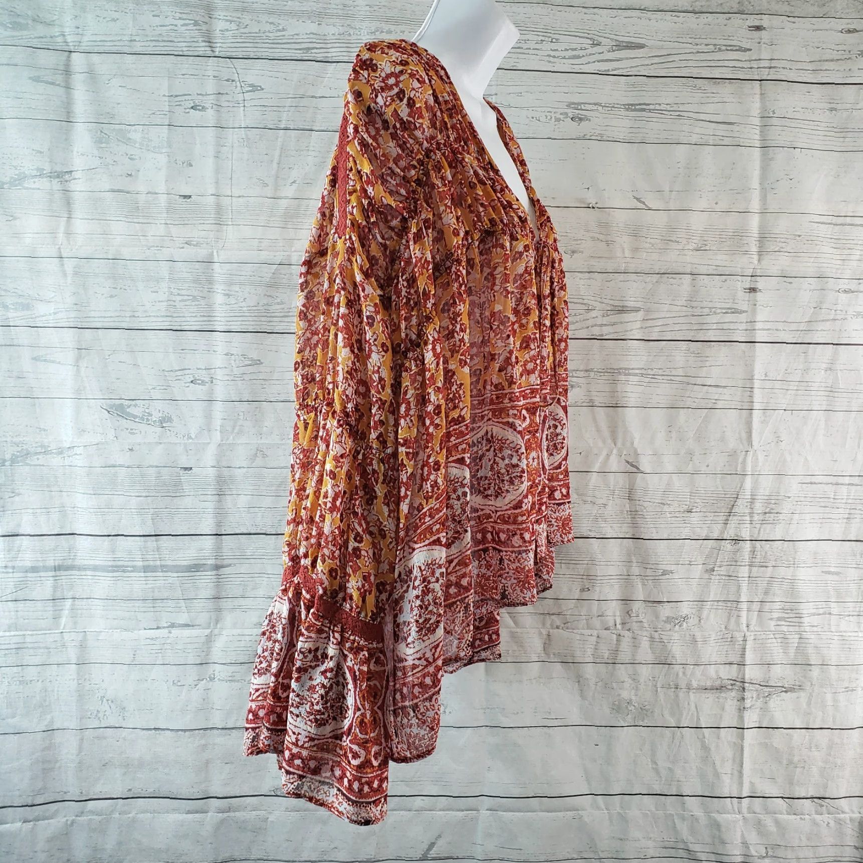 Free People Free People Womens Lorraine Tiered Kimono Top Sz Small Red Floral Shirt Womens Small Red Kimono 90s? Size S / US 4 / IT 40 - 4 Thumbnail